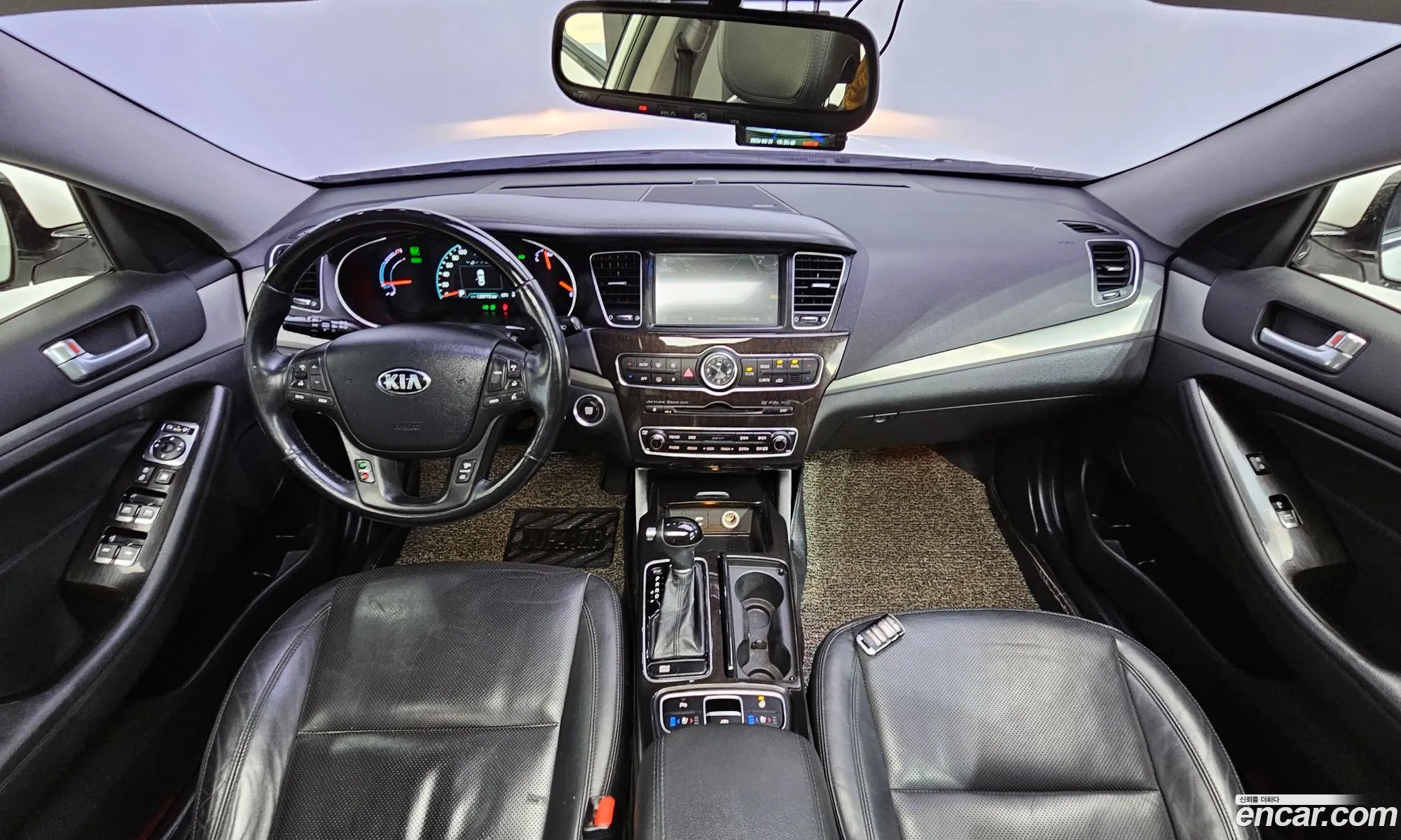 Kia K7 Hybrid 2014 — 2
