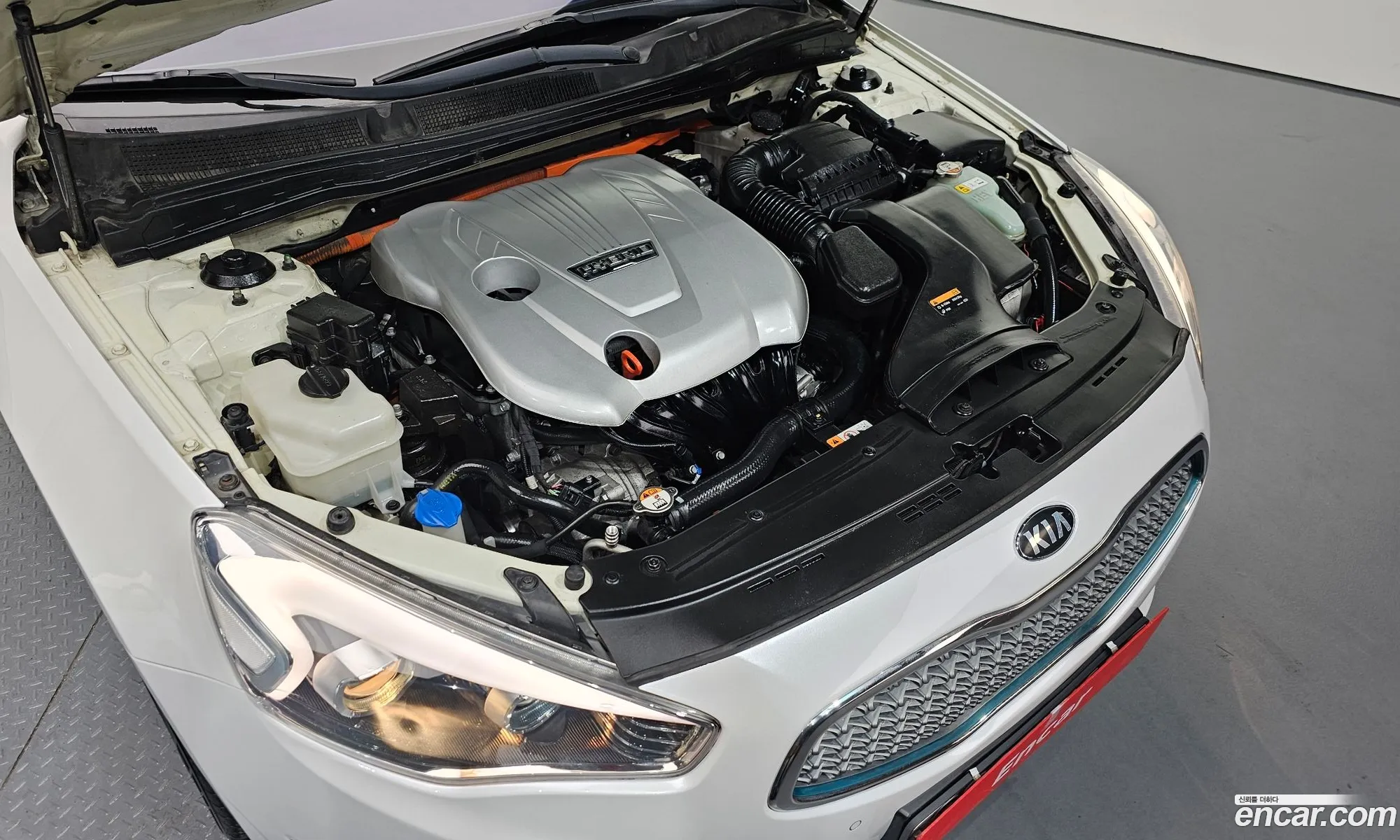 Kia K7 Hybrid 2014 — 16