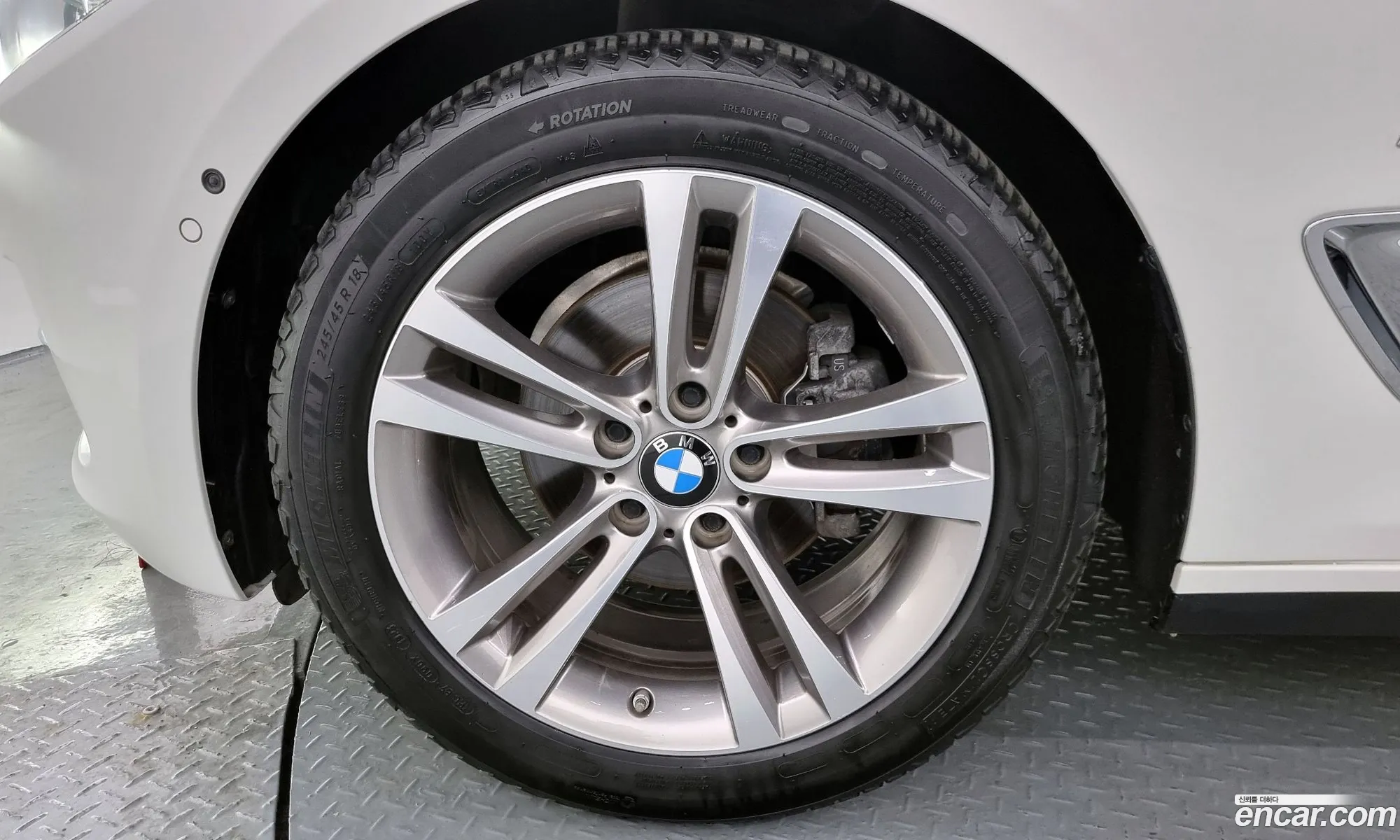 BMW 3 Series GT 2018 WBA8T310XJGB25624 — 20