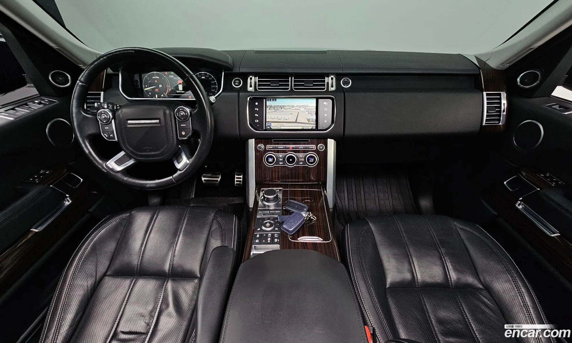 Land Rover Range Rover 2016 SALGA2JFXGA267895 — 16