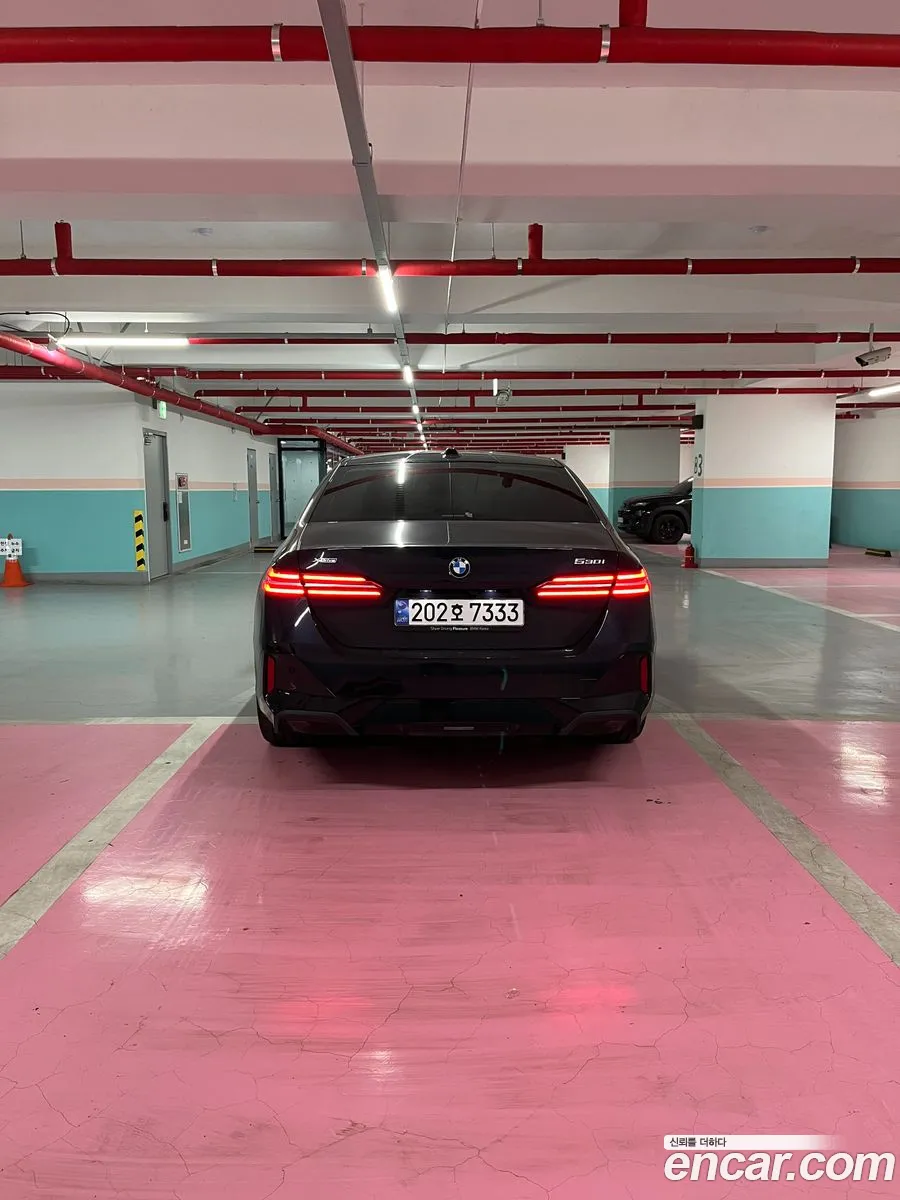 BMW 5 Series 2025 — 5
