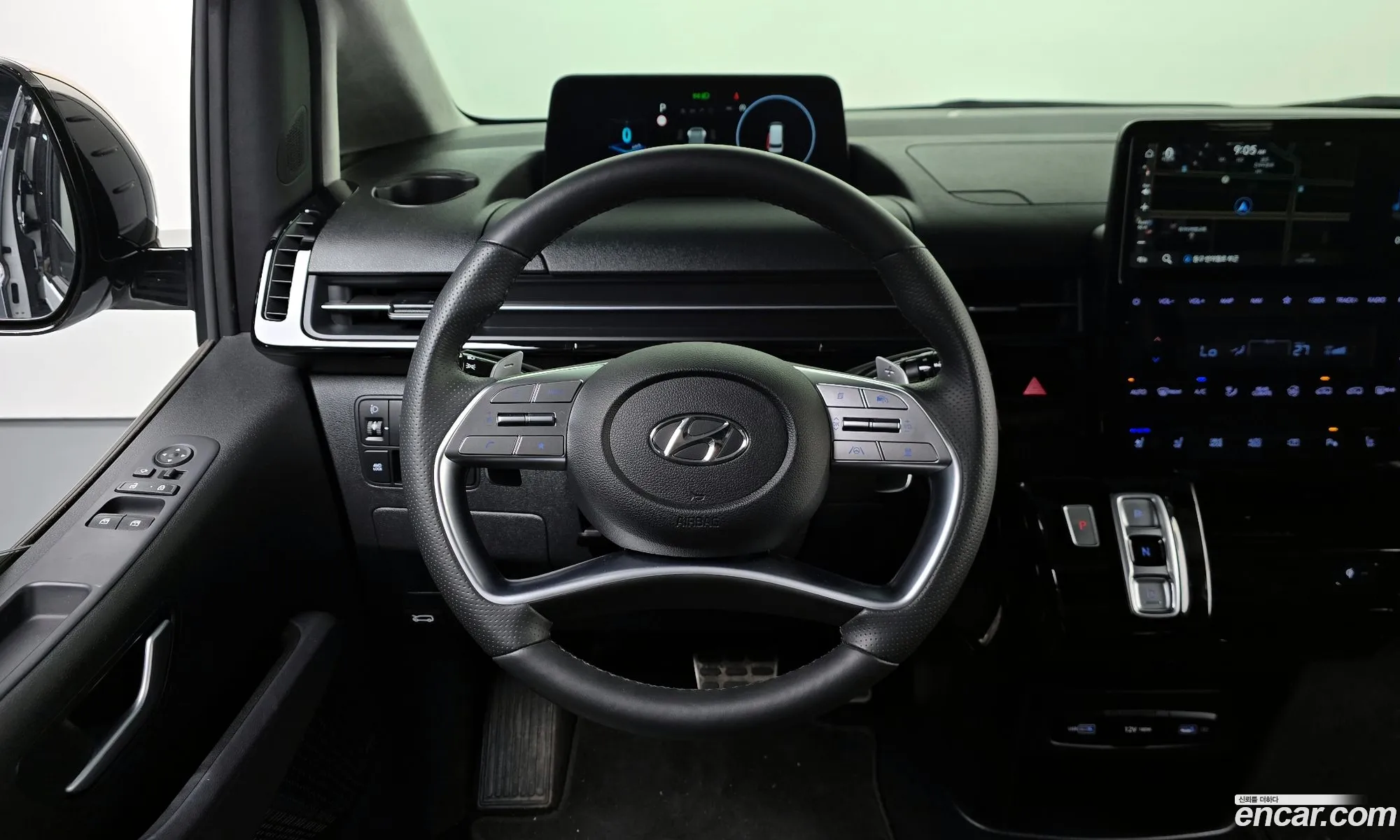 Hyundai Staria 2022 — 11