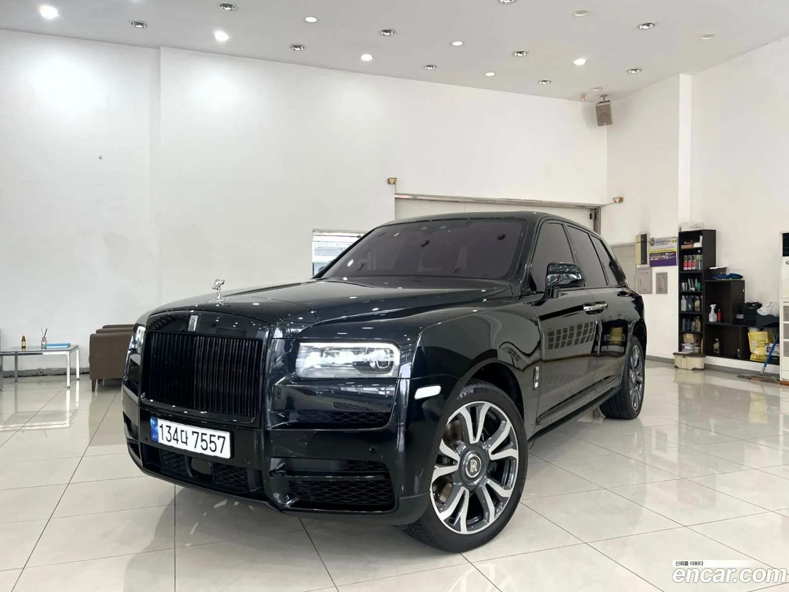 Rolls-Royce Cullinan 2023 — 18