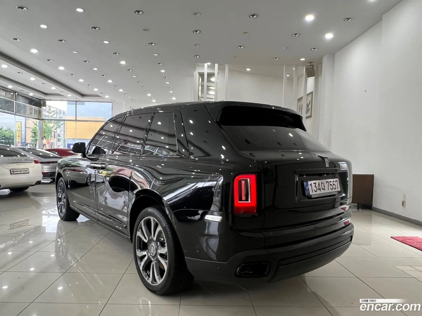 Rolls-Royce Cullinan 2023 — 11