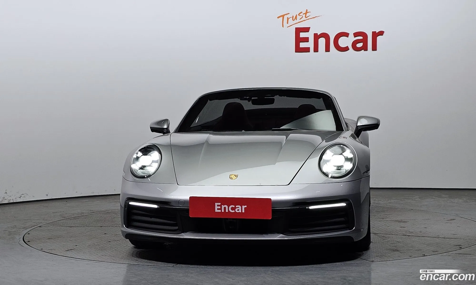 Porsche 911 2020 WP0CB299 — 17