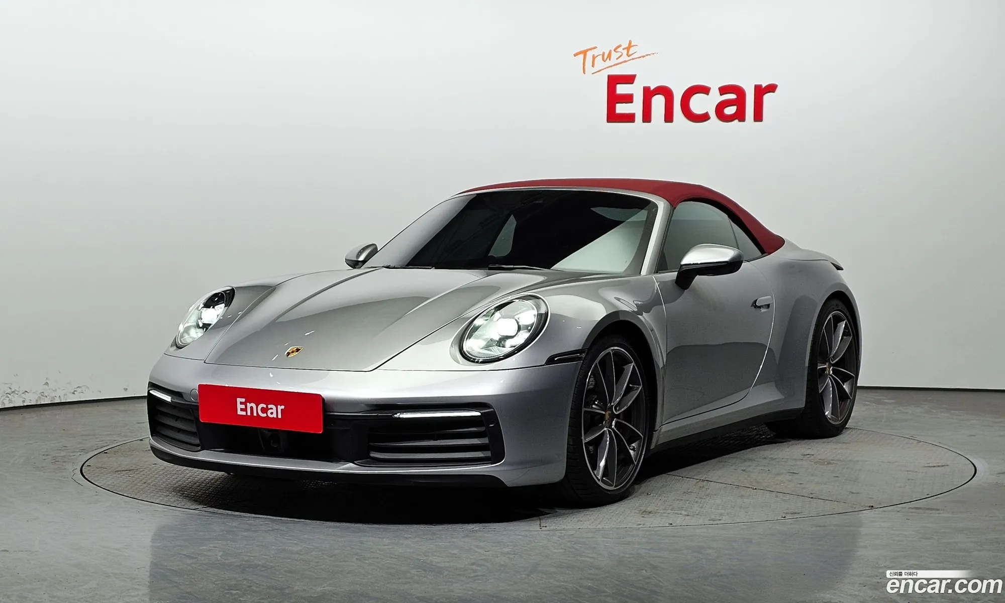 Porsche 911 2020 WP0CB299 — 14