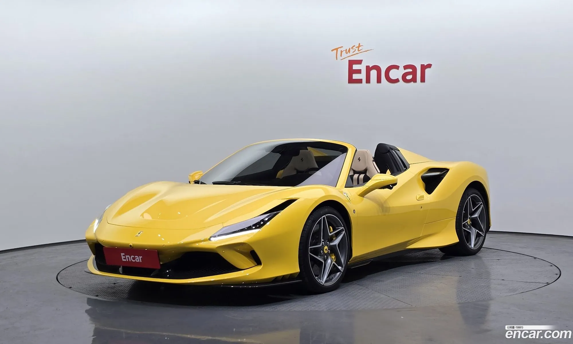 Ferrari F8 Spider 2021 — 15