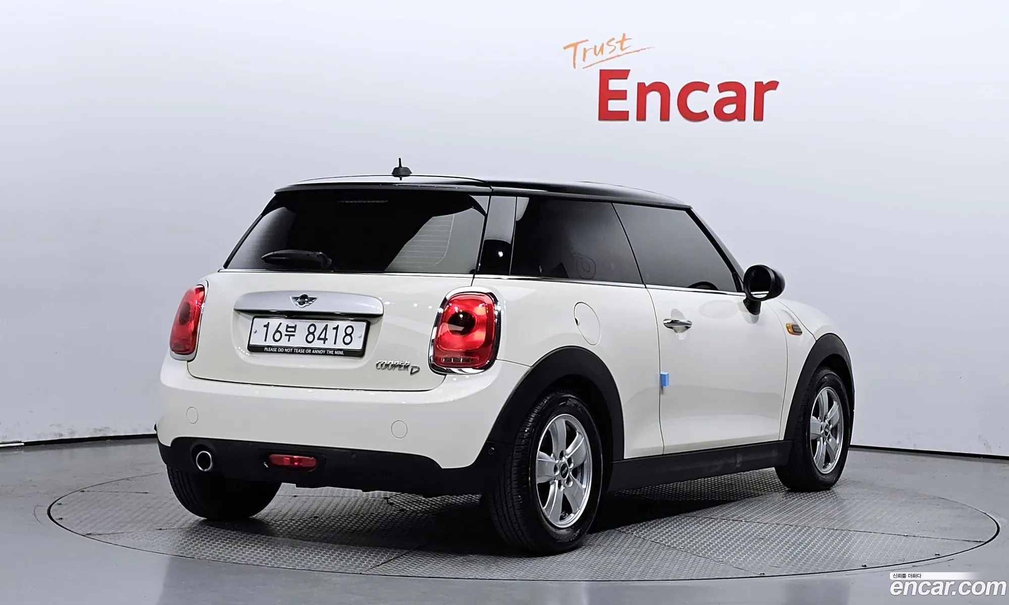 Mini Cooper D 2014 WMWXN3100F3A05464 — 12