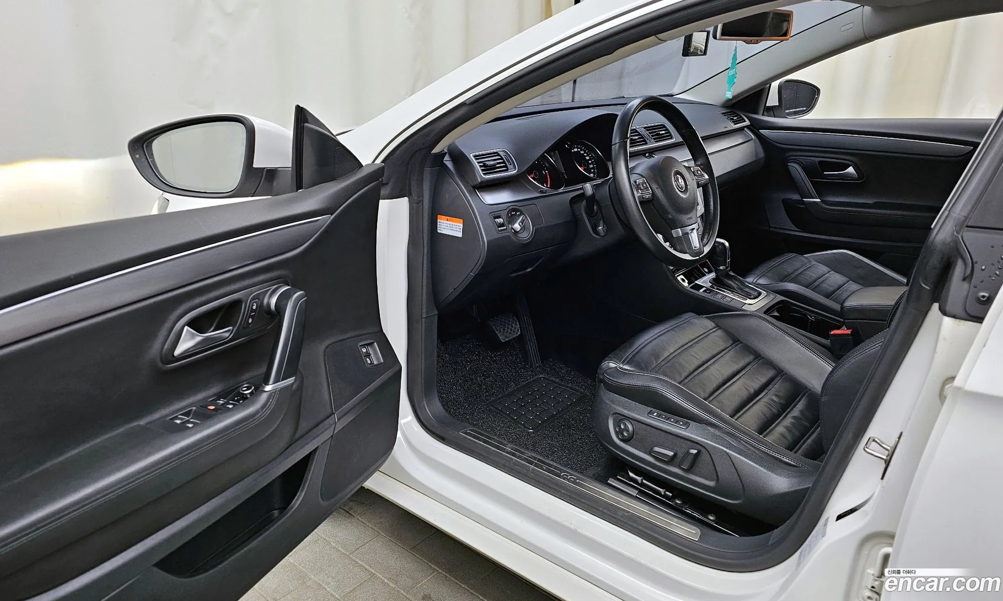 Volkswagen CC 2012 WVWZZZ3CZCE714625 — 7
