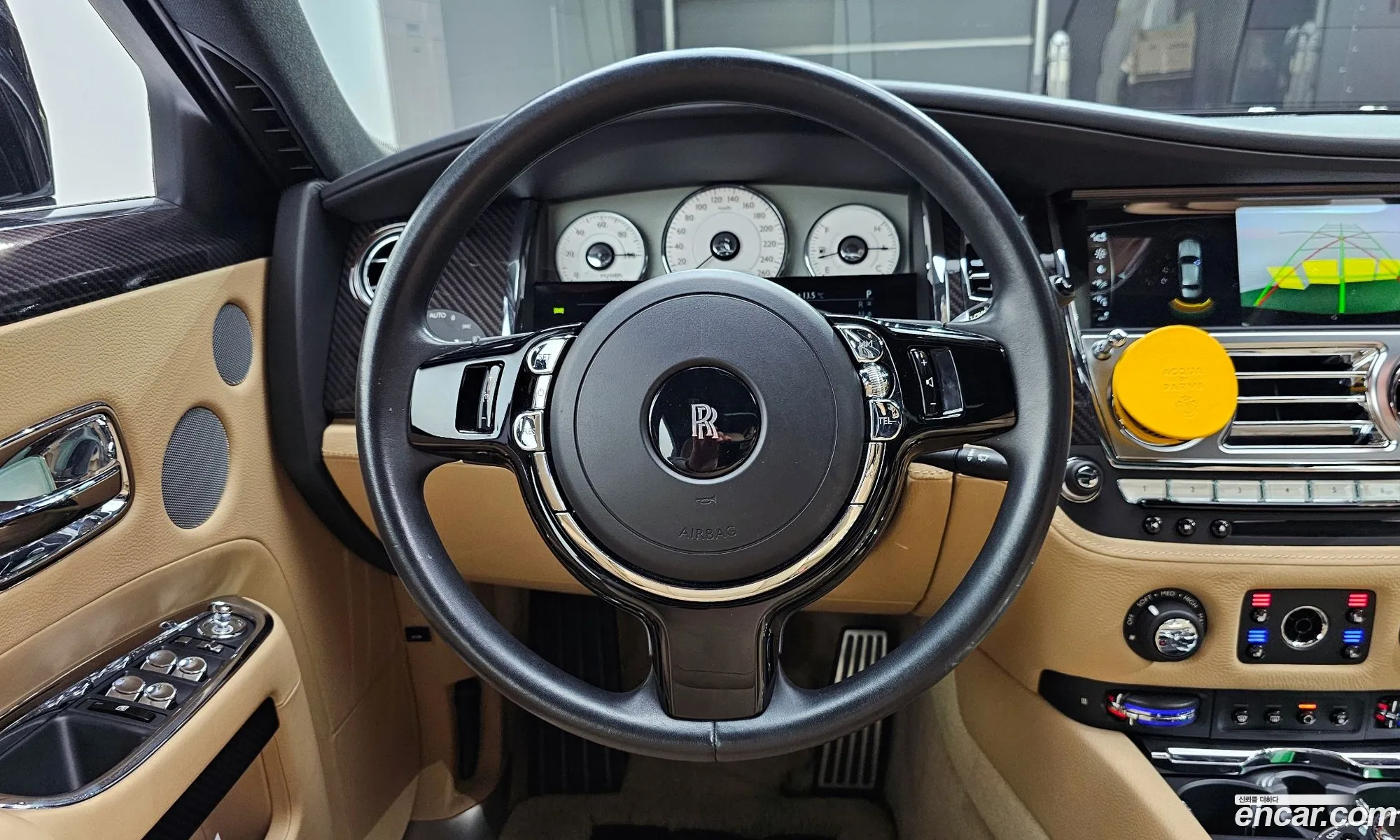 Rolls-Royce Ghost 2019 SCA664S01KUX44044 — 11