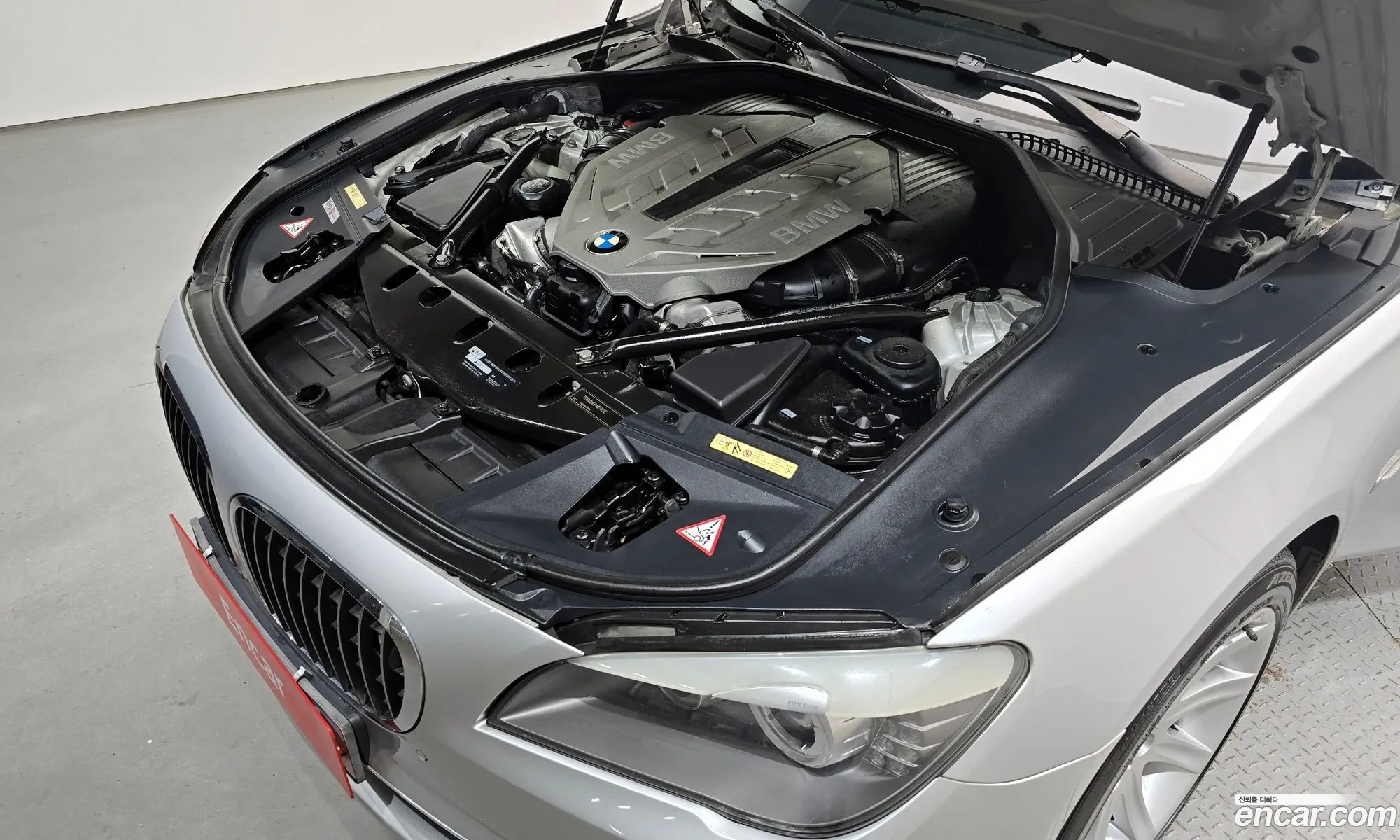 BMW 7 Series 2009 WBAKB81069CY51292 — 9
