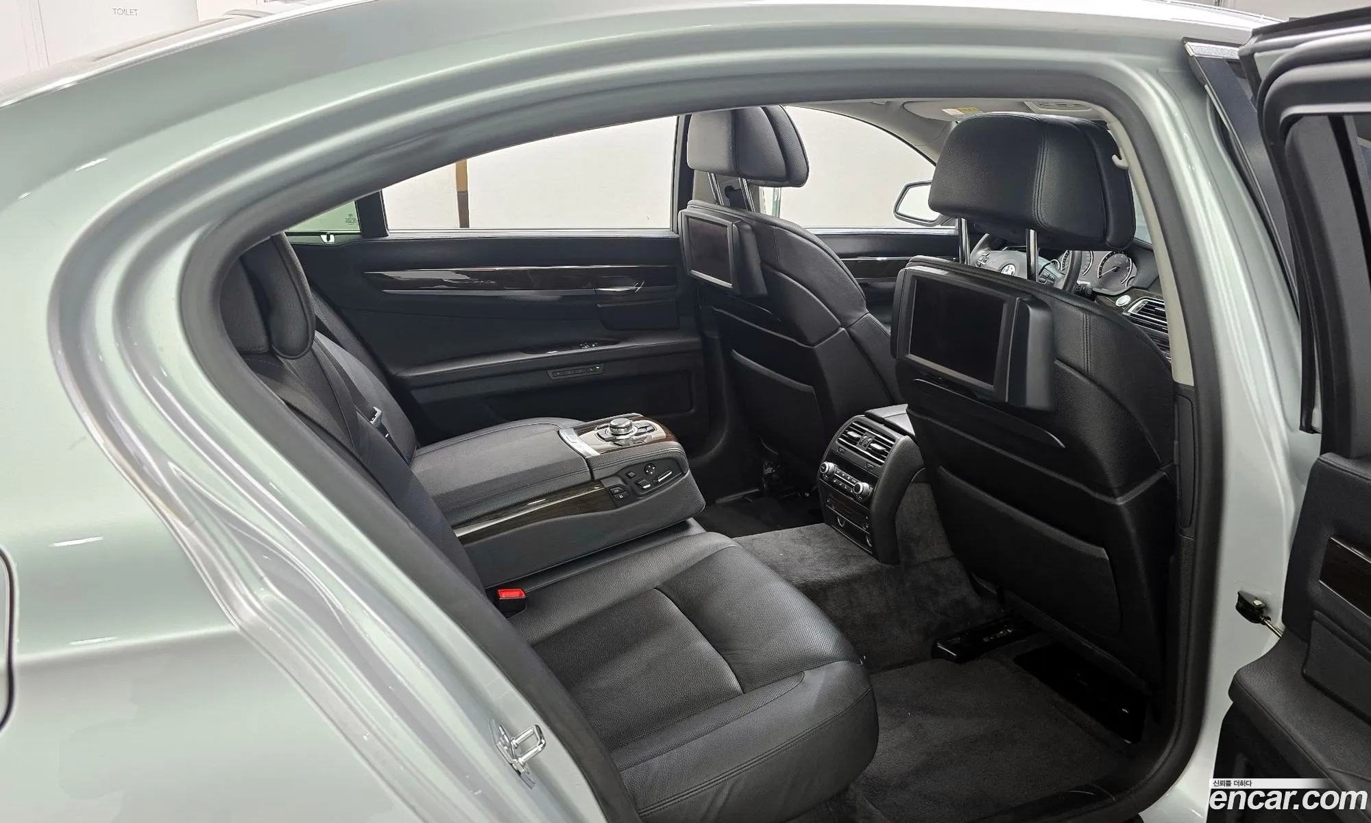 BMW 7 Series 2009 WBAKB81069CY51292 — 13