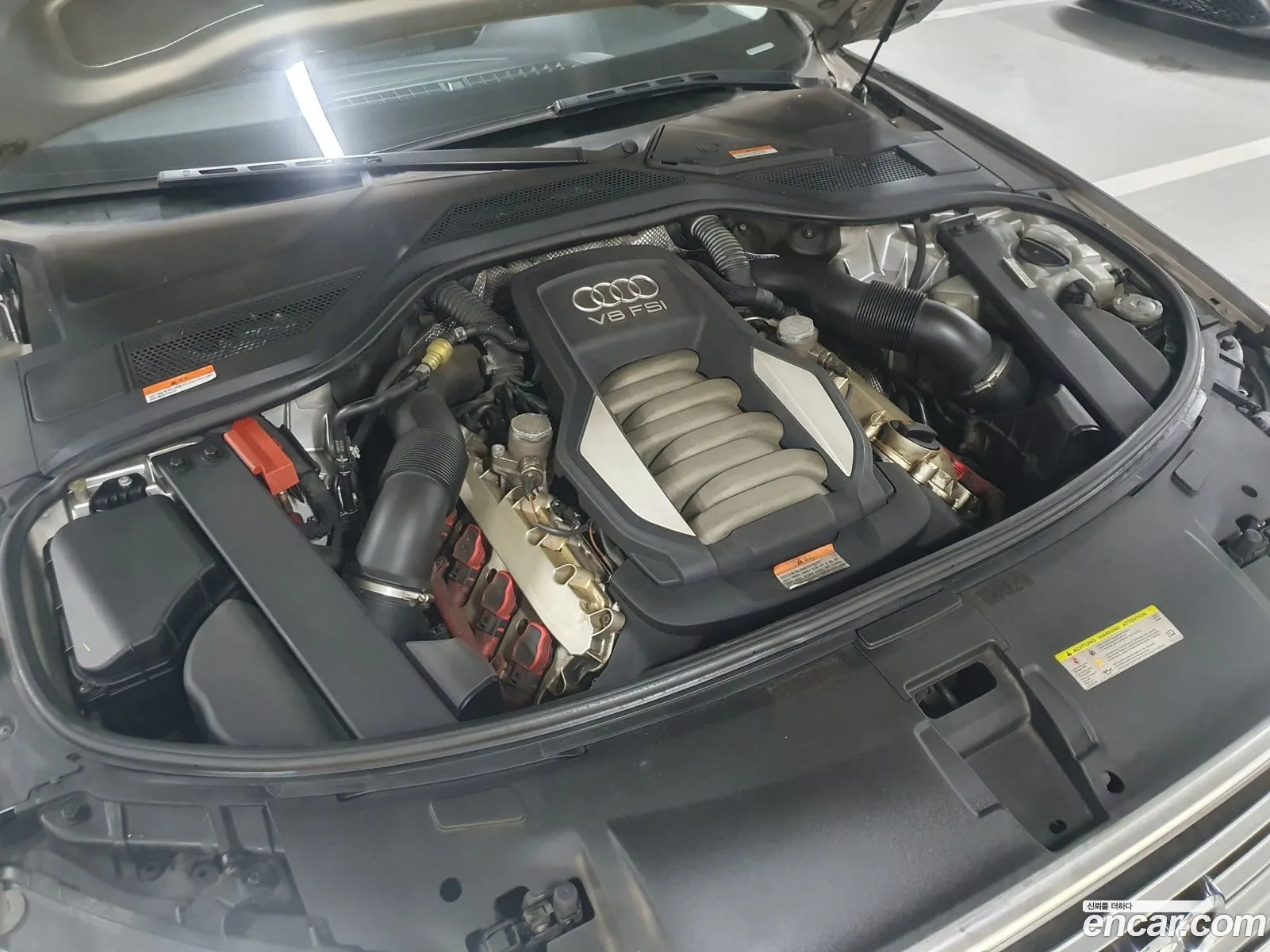 Audi A8 2011 — 15