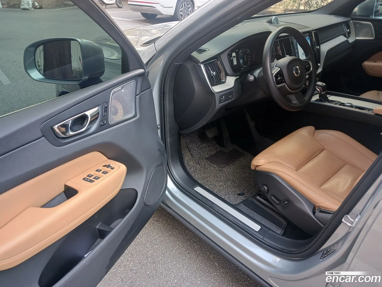 Volvo XC60 2019 — 7