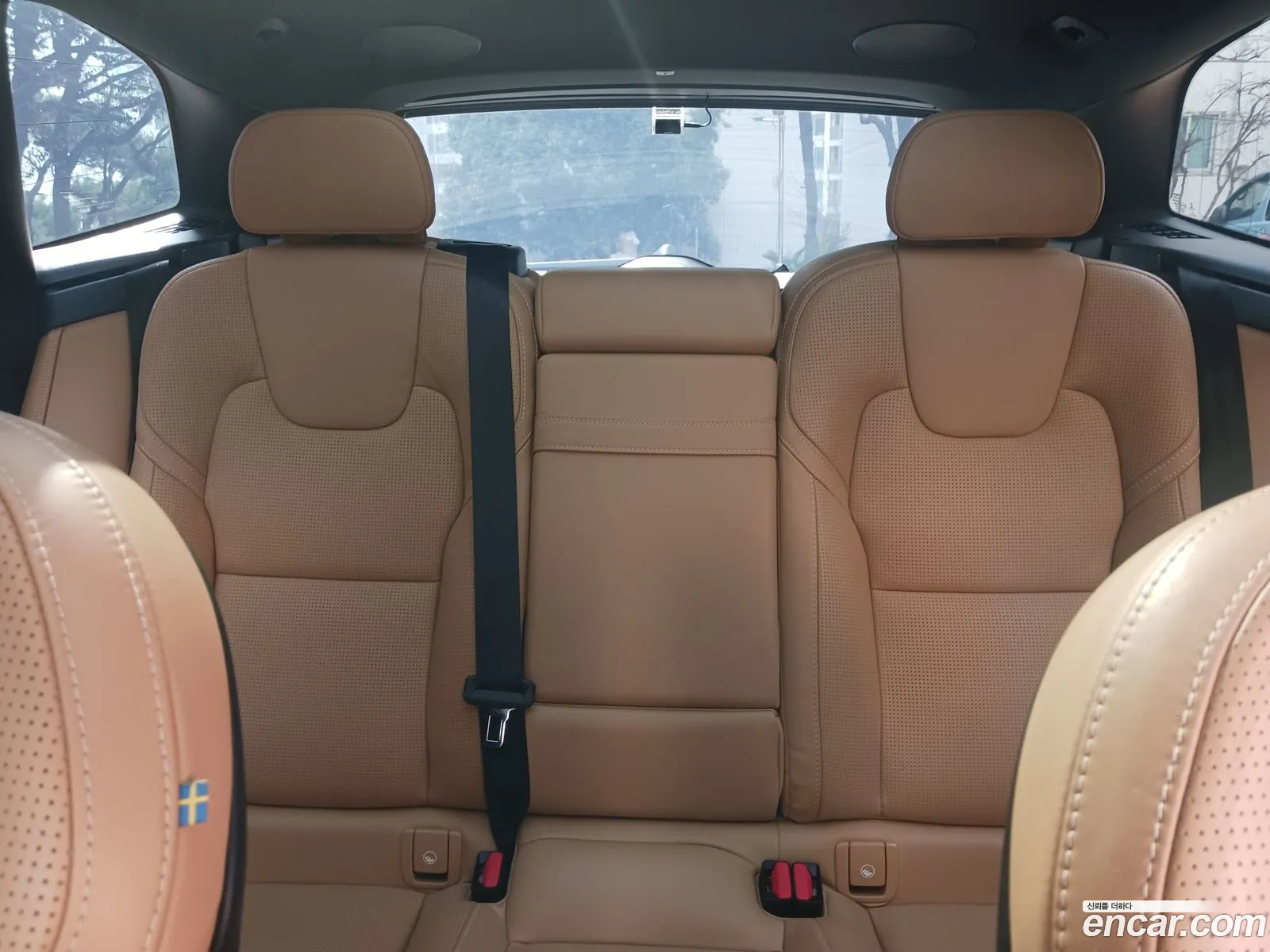 Volvo XC60 2019 — 12