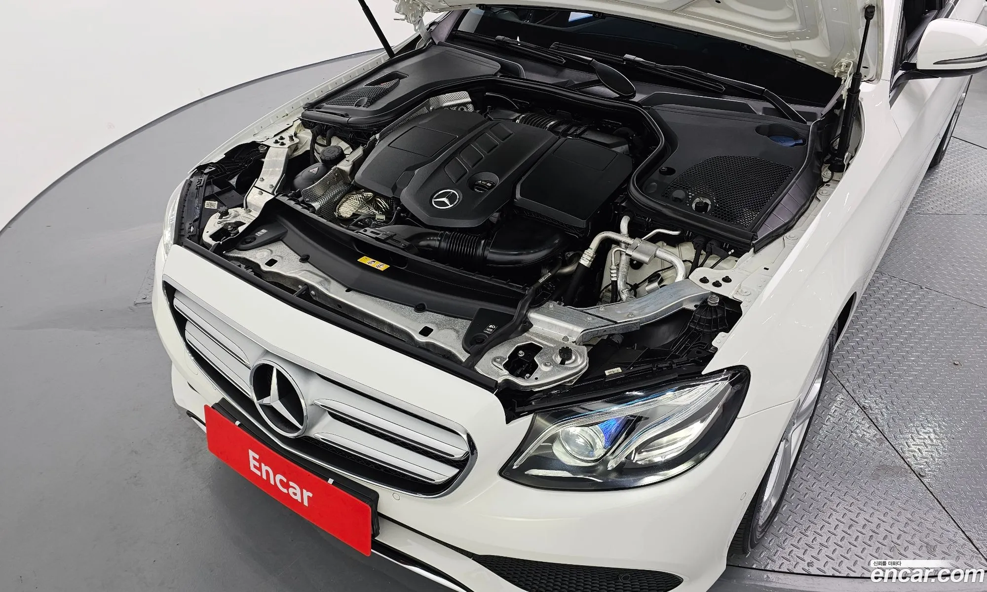 Mercedes-Benz E-Class W213 2017 WDDZF0FB3HA195117 — 20