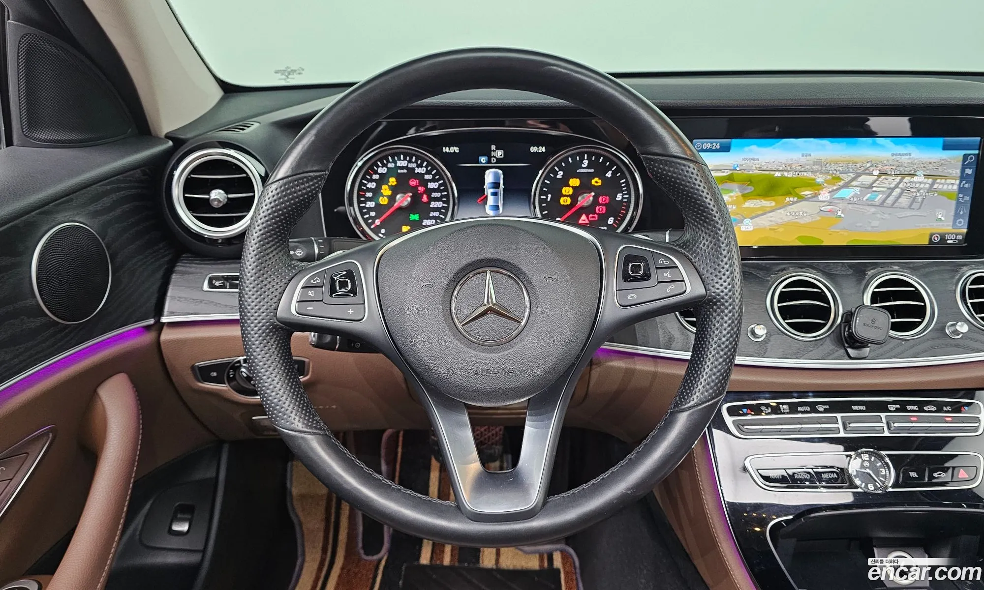 Mercedes-Benz E-Class W213 2017 WDDZF0FB3HA195117 — 11