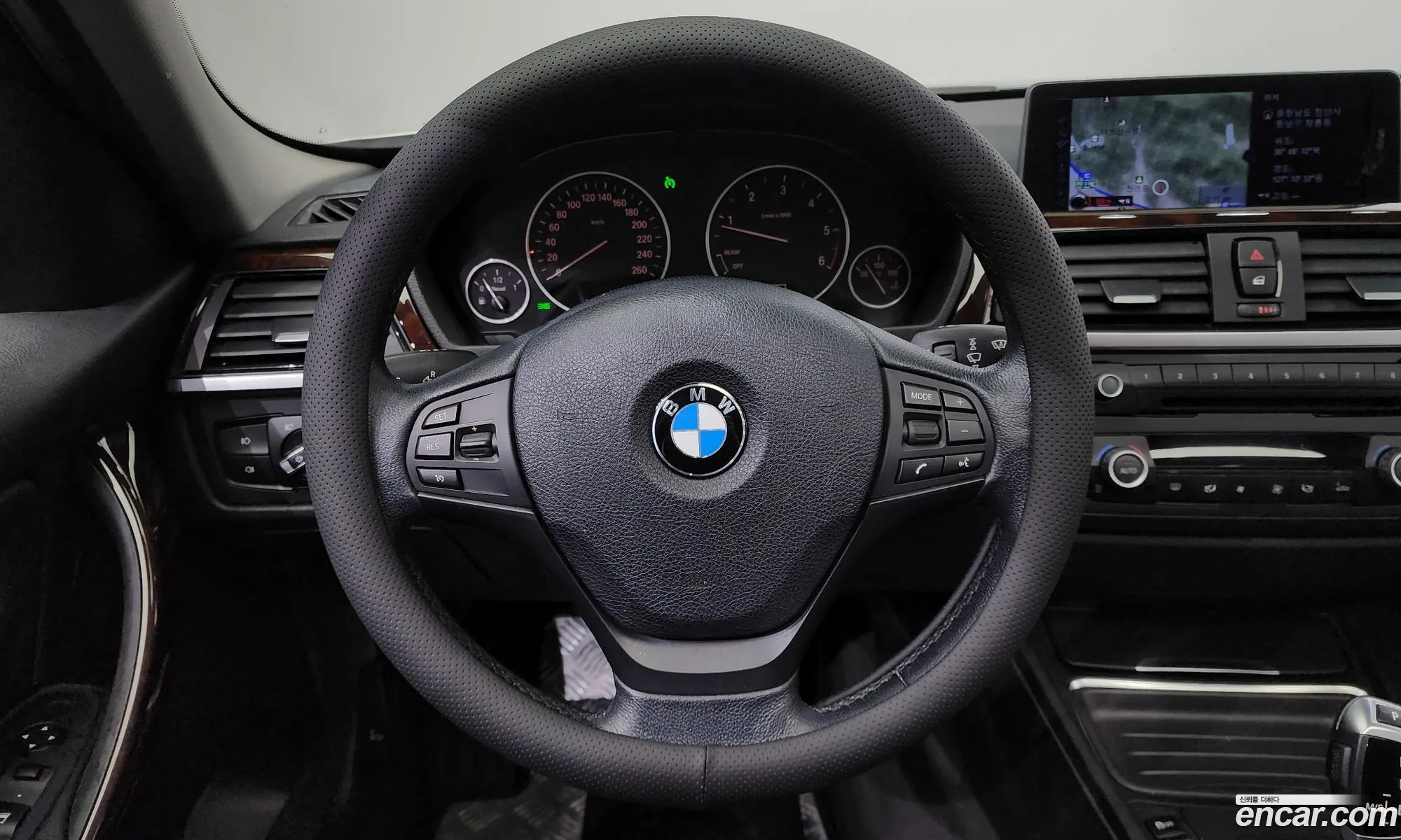 BMW 3 Series 2012 WBA3D3105CF243089 — 12