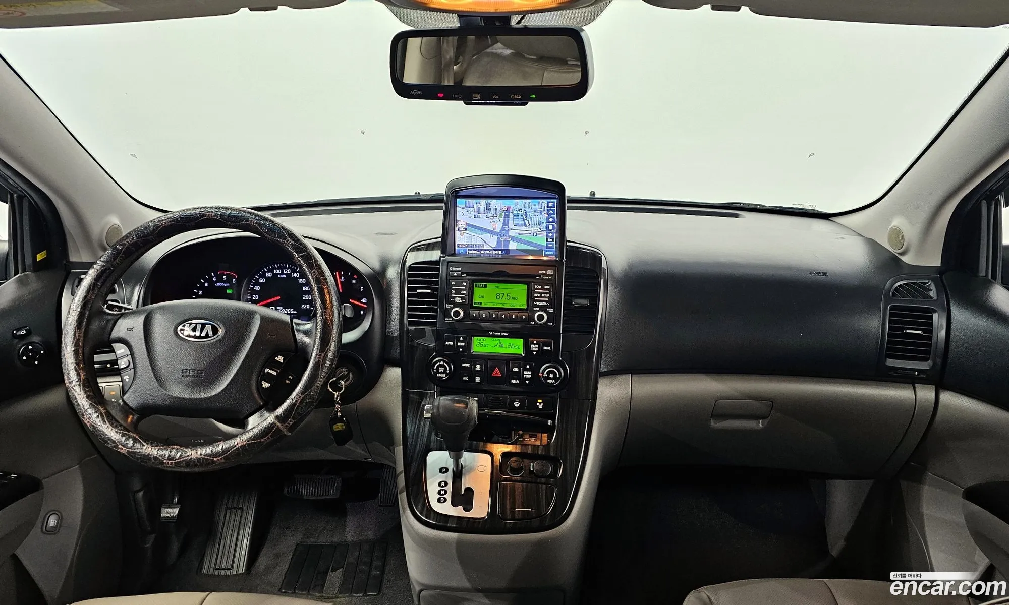 Kia Carnival R 2013 — 6