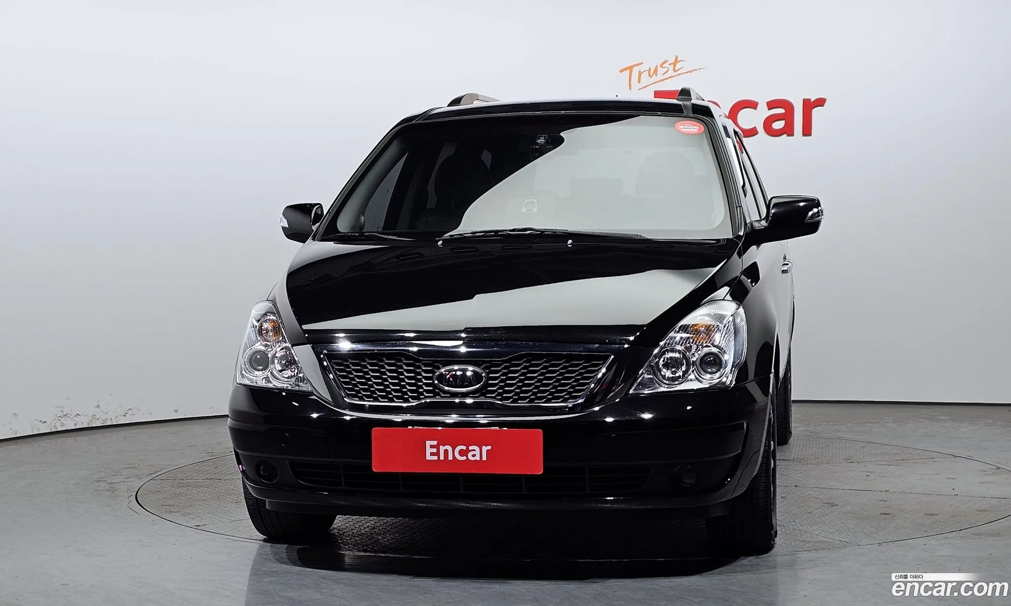 Kia Carnival R 2013 — 13