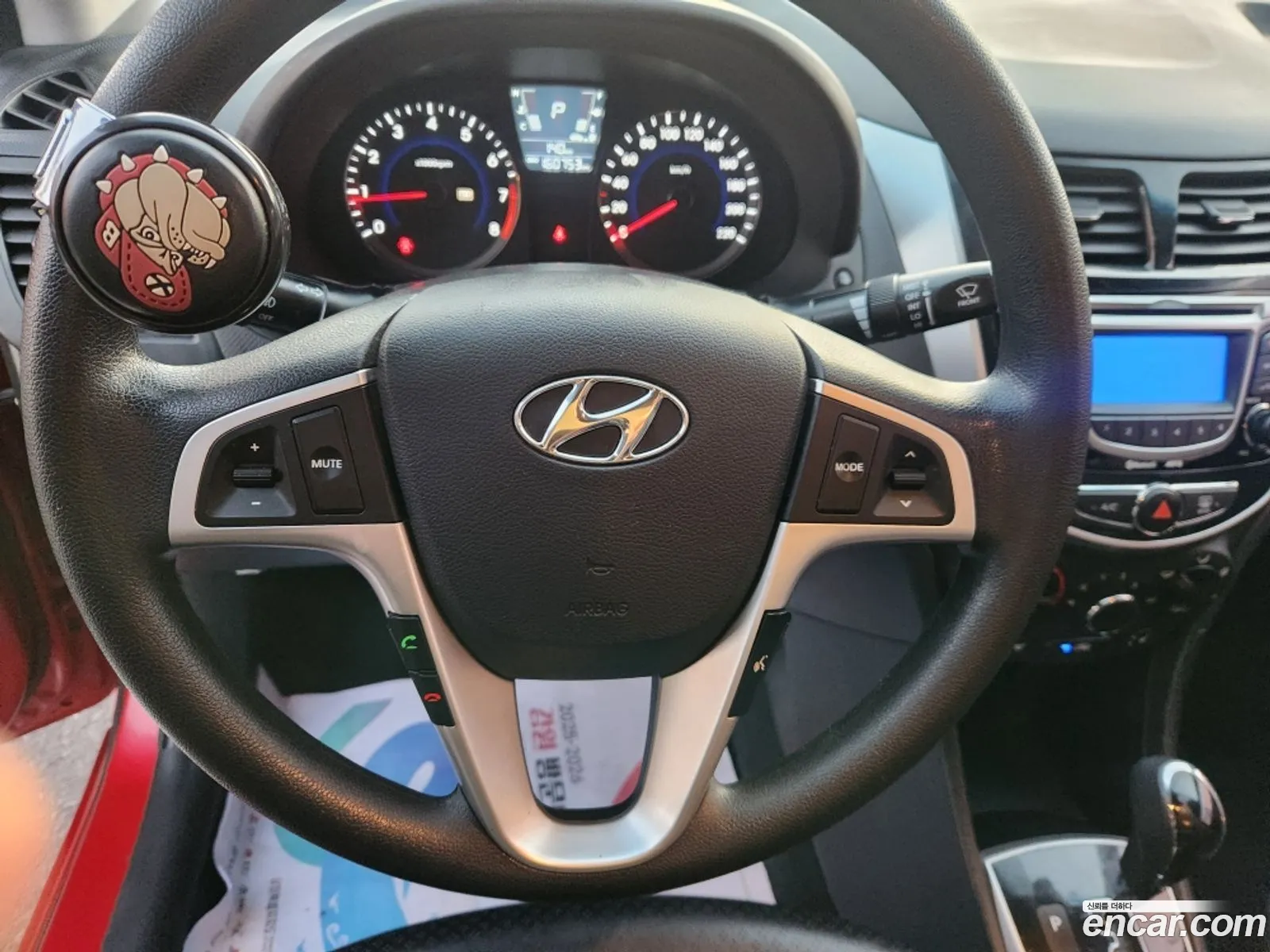 Hyundai Accent 2011 — 10