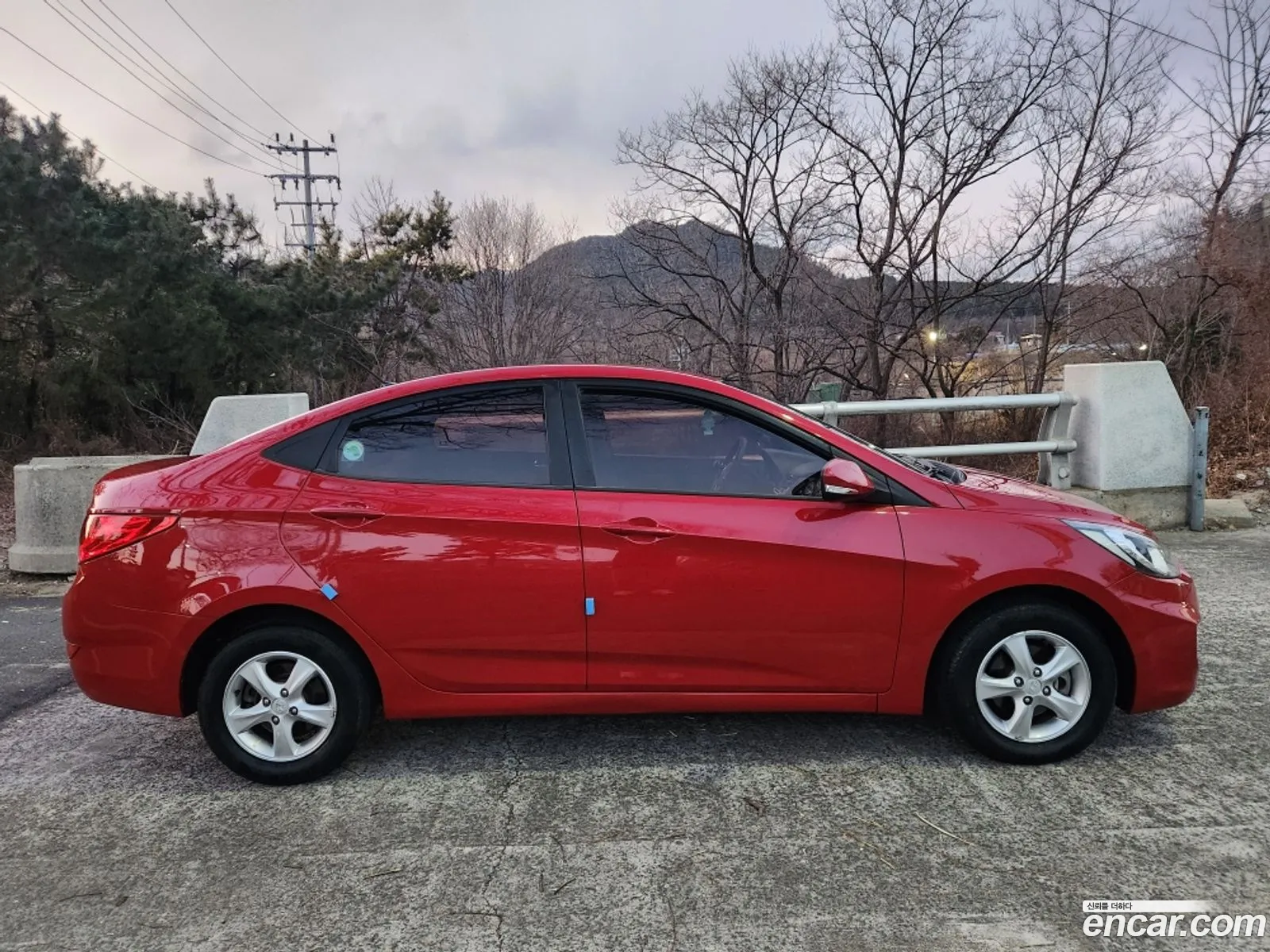 Hyundai Accent 2011 — 5