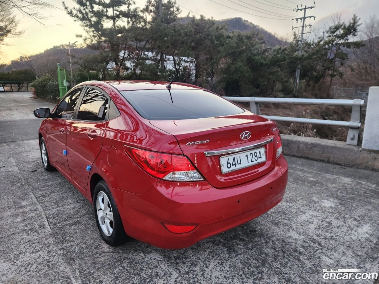 Hyundai Accent 2011 — 14