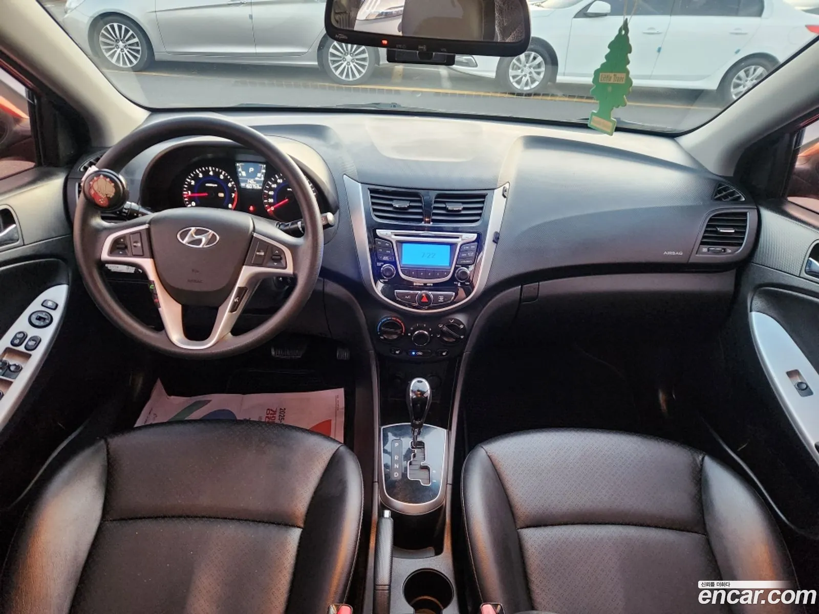 Hyundai Accent 2011 — 13