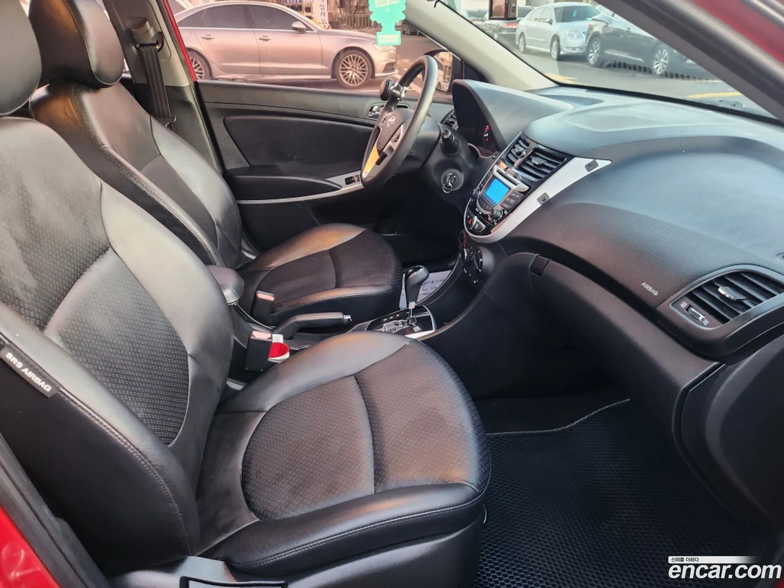 Hyundai Accent 2011 — 18