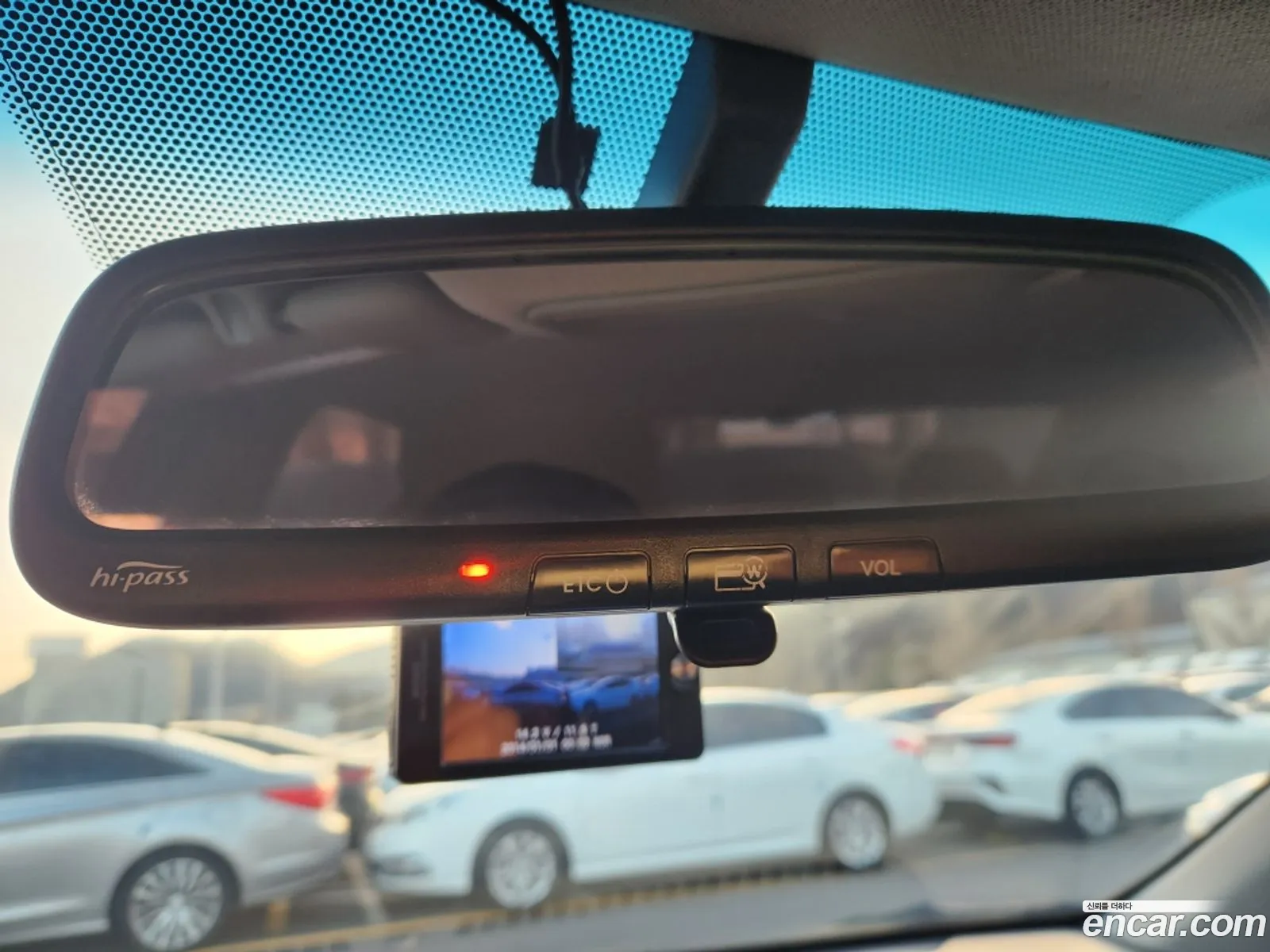 Hyundai Accent 2011 — 12