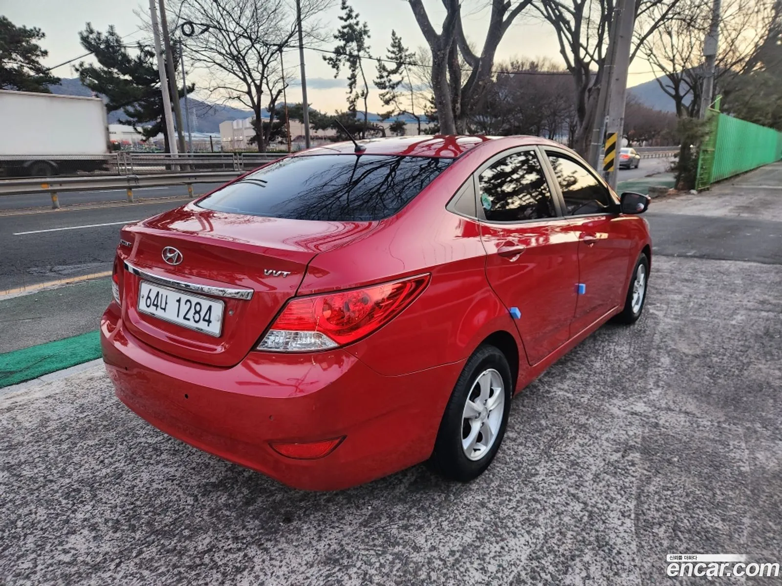 Hyundai Accent 2011 — 19