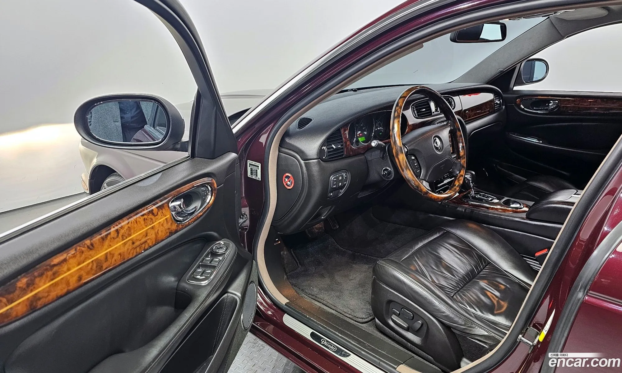 Jaguar Daimler 2006 SAJCA82V56TH08113 — 8