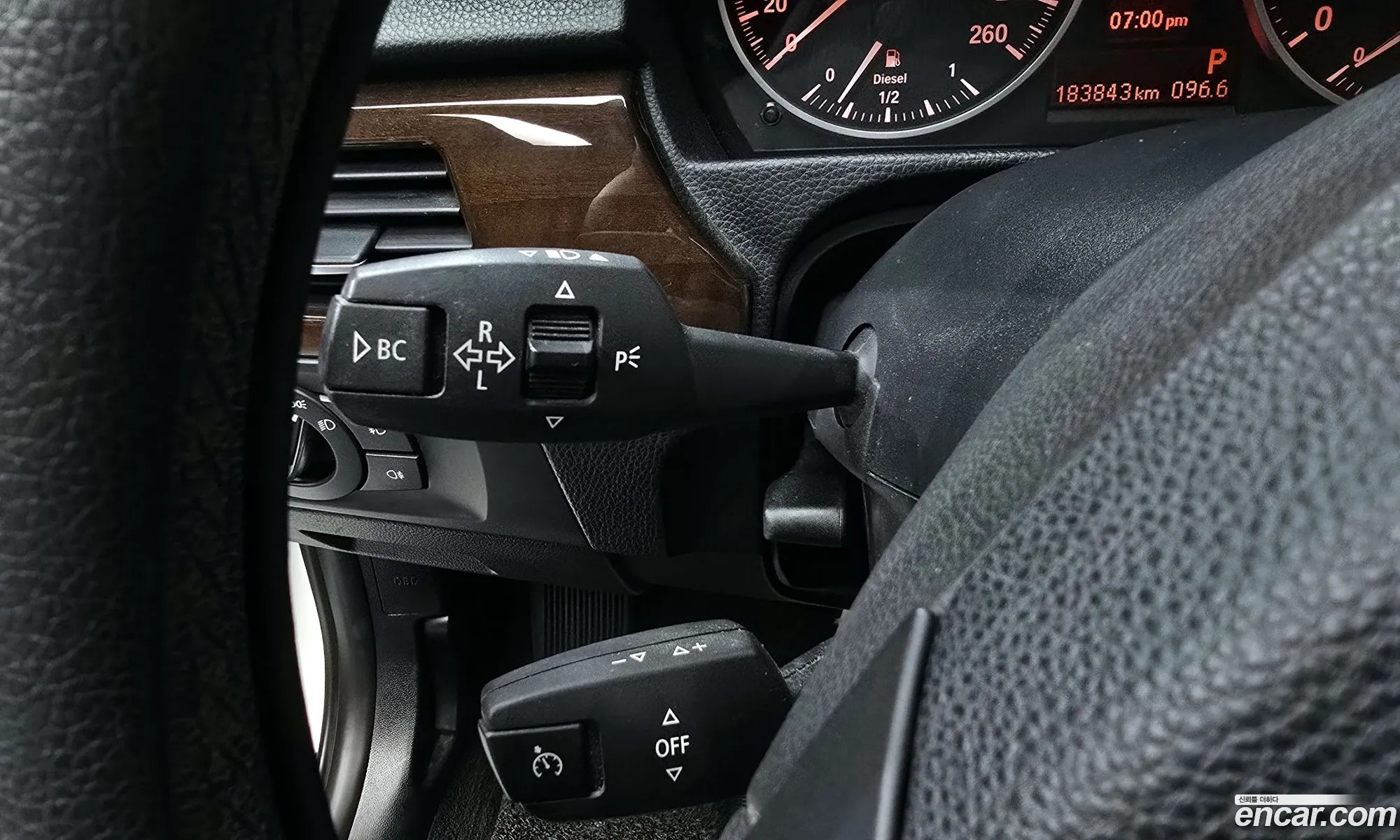 BMW 3 Series 2010 WBAPP150XANN16702 — 3