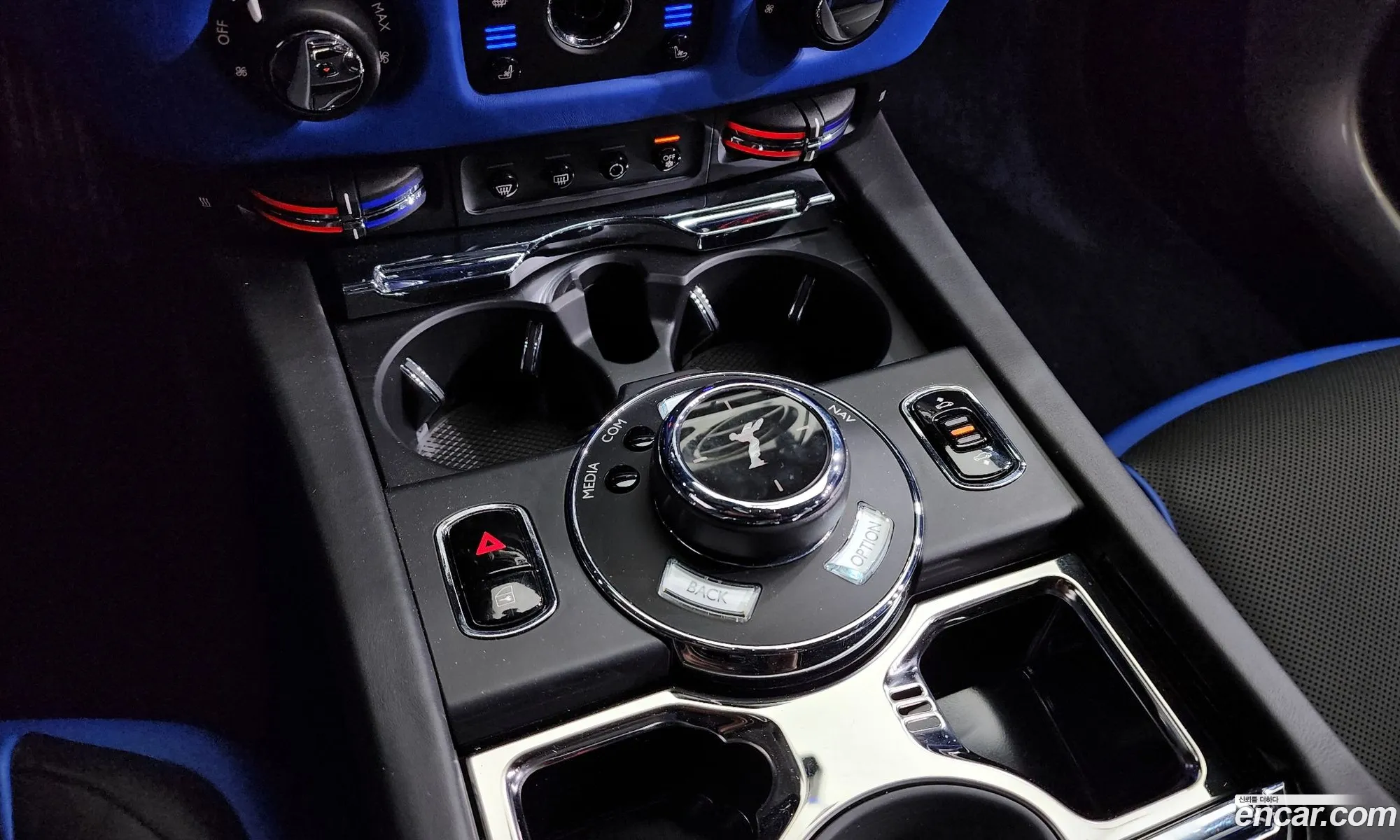 Rolls-Royce Wraith 2019 SCA665C07KUX82043 — 14