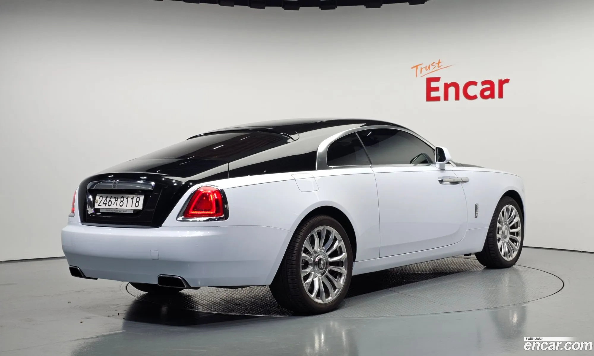 Rolls-Royce Wraith 2019 SCA665C07KUX82043 — 10