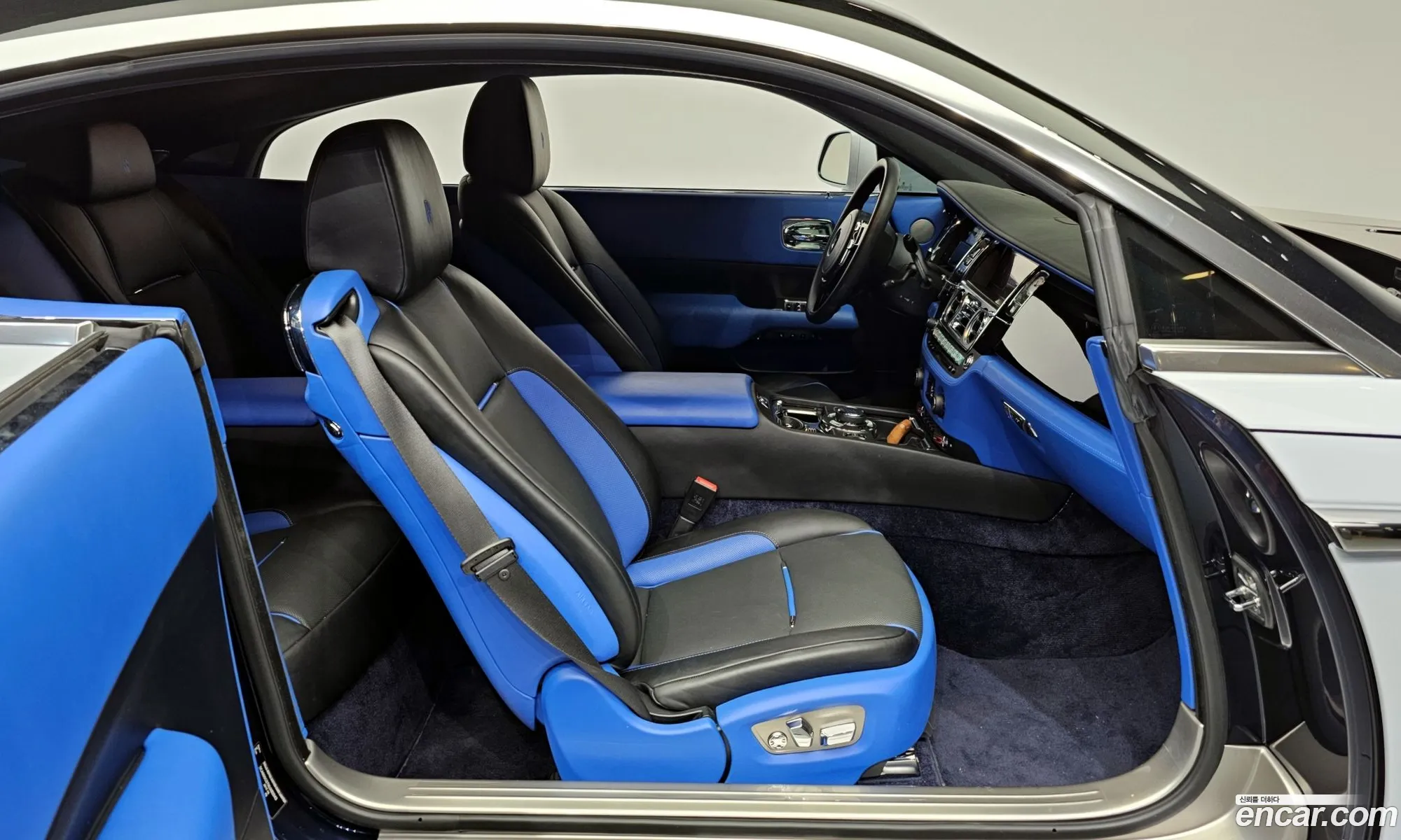 Rolls-Royce Wraith 2019 SCA665C07KUX82043 — 3