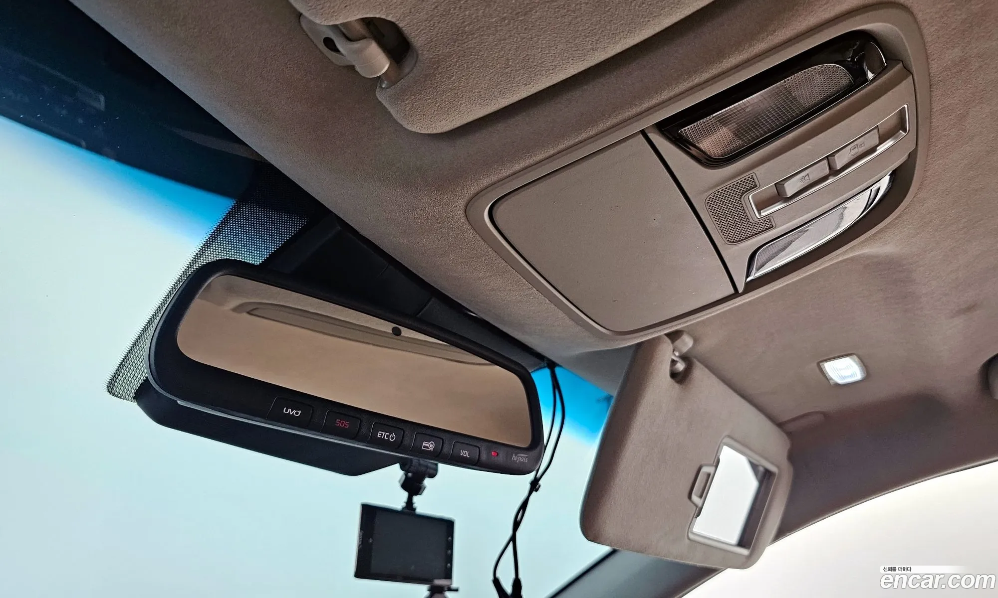 Kia K7 Premier Hybrid 2019 — 20