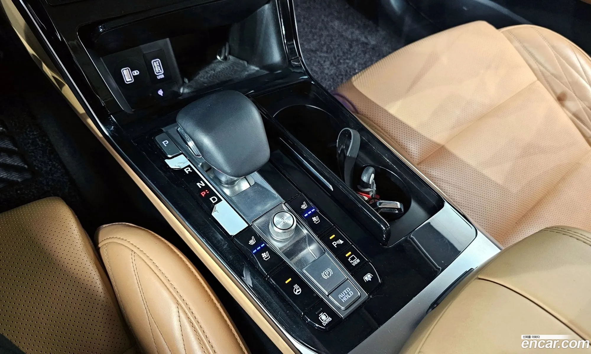 Kia K7 Premier Hybrid 2019 — 13