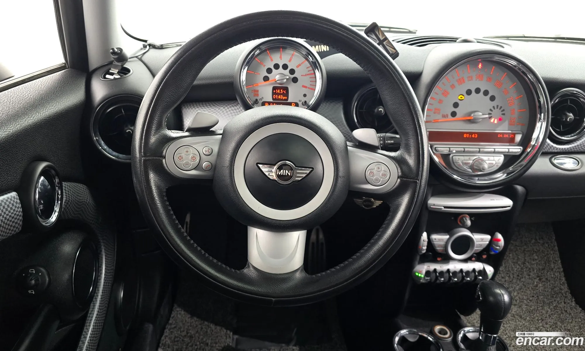Mini Cooper S Clubman 2010 WMWMM3107ATN73187 — 13