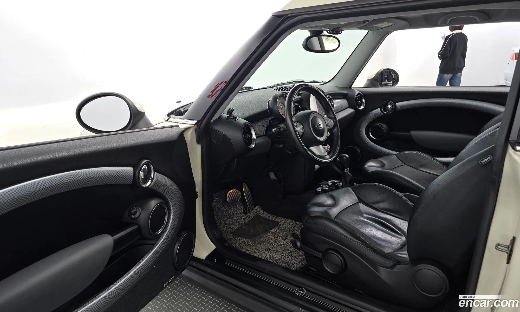 Mini Cooper S Clubman 2010 WMWMM3107ATN73187 — 18