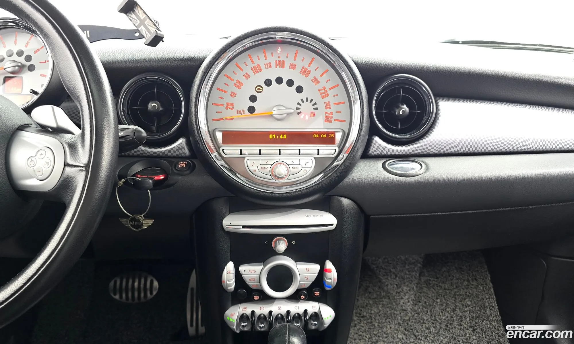 Mini Cooper S Clubman 2010 WMWMM3107ATN73187 — 17