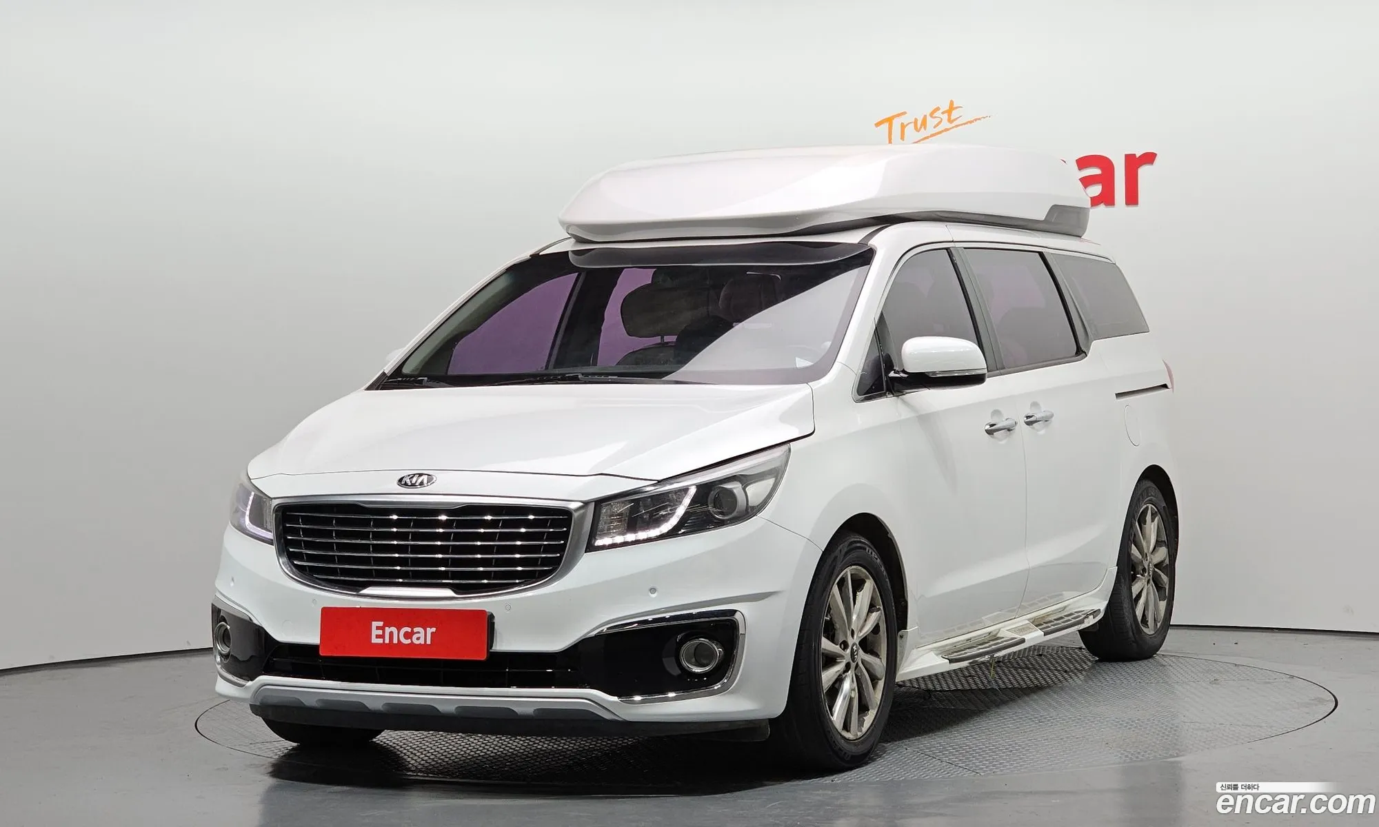Kia Carnival 2014 — 4