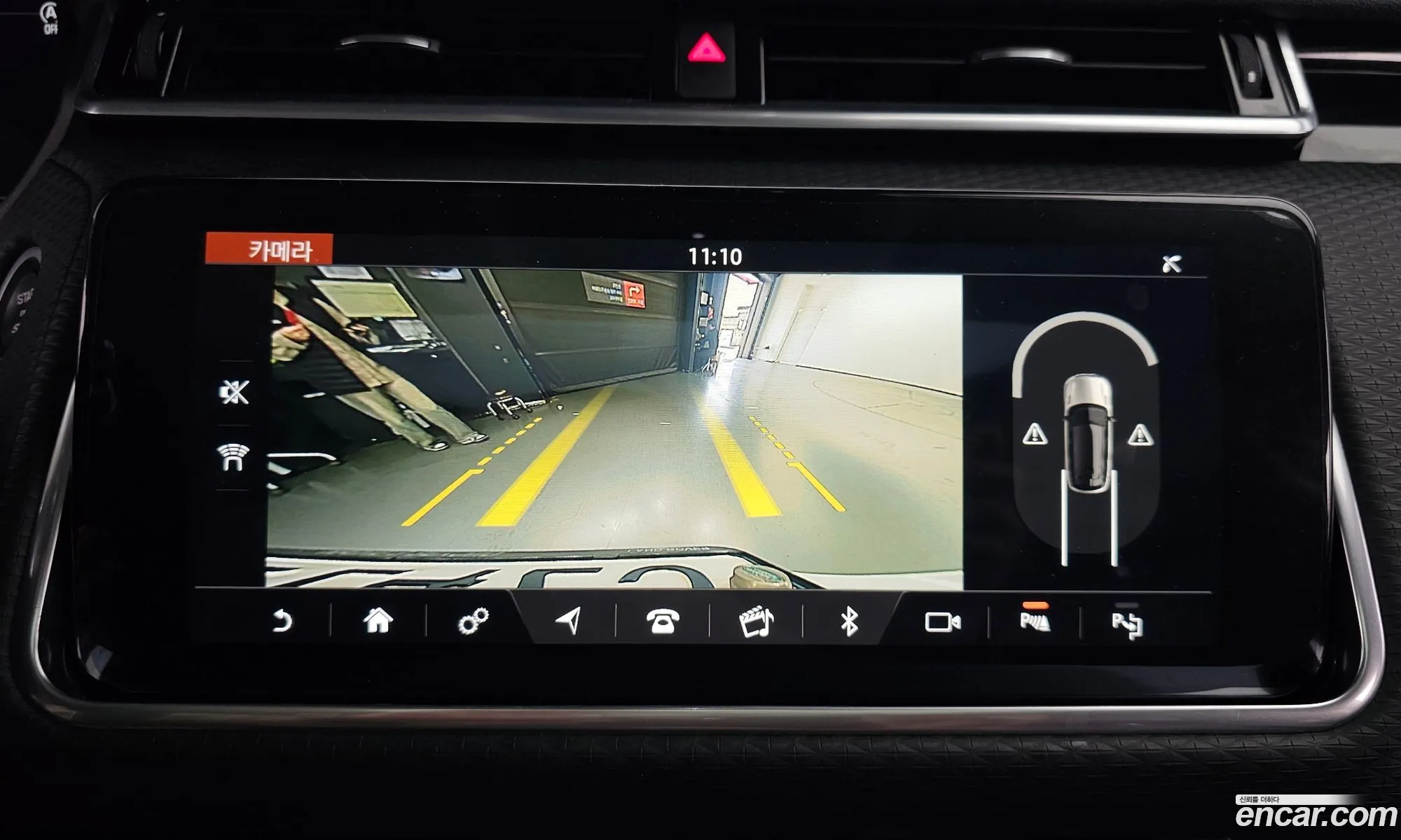 Land Rover Range Rover Velar 2019 — 18