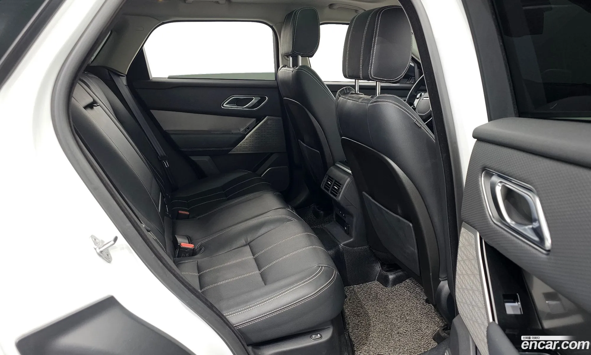 Land Rover Range Rover Velar 2019 — 7