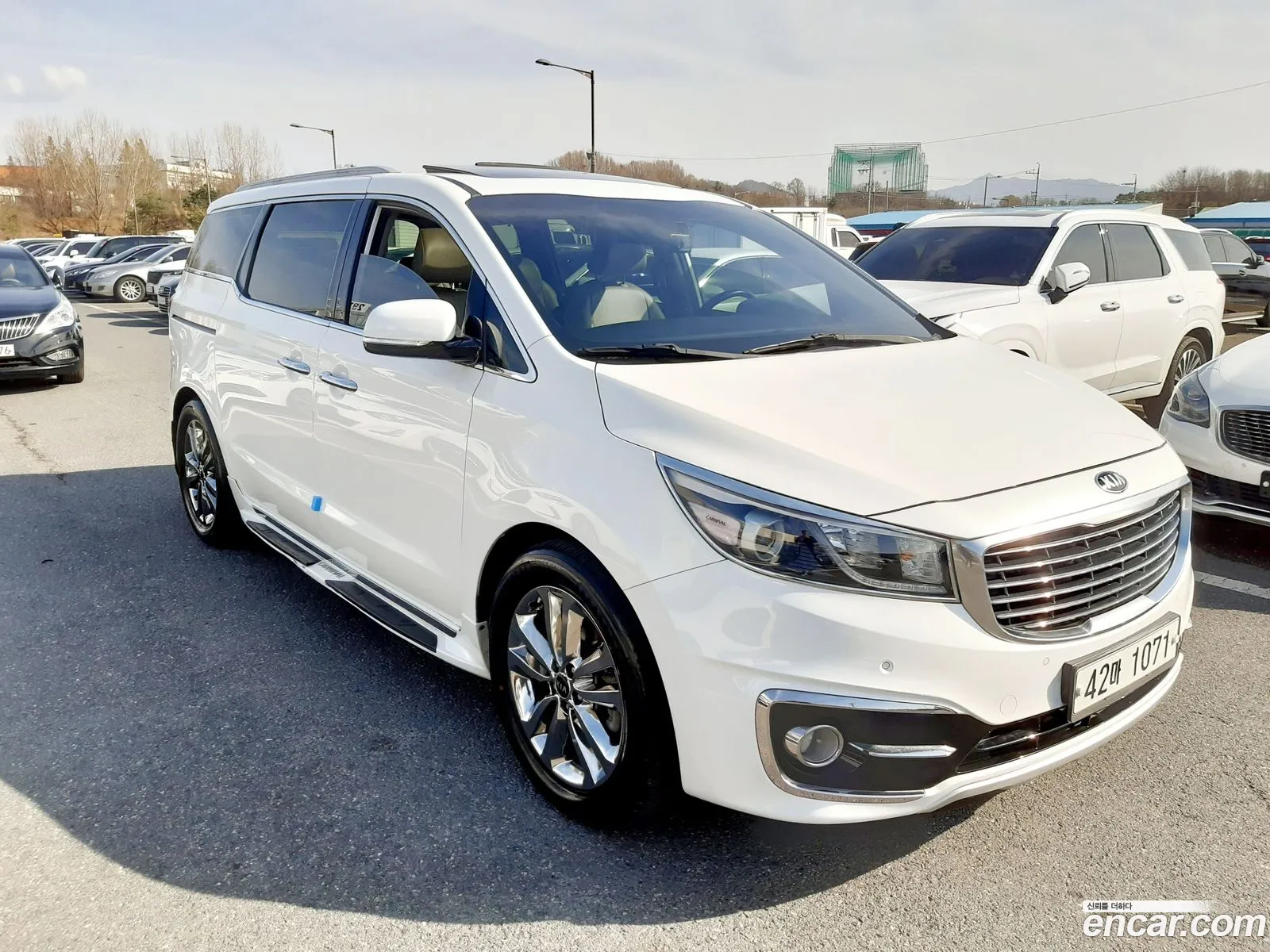 Kia Carnival 2014 — 10