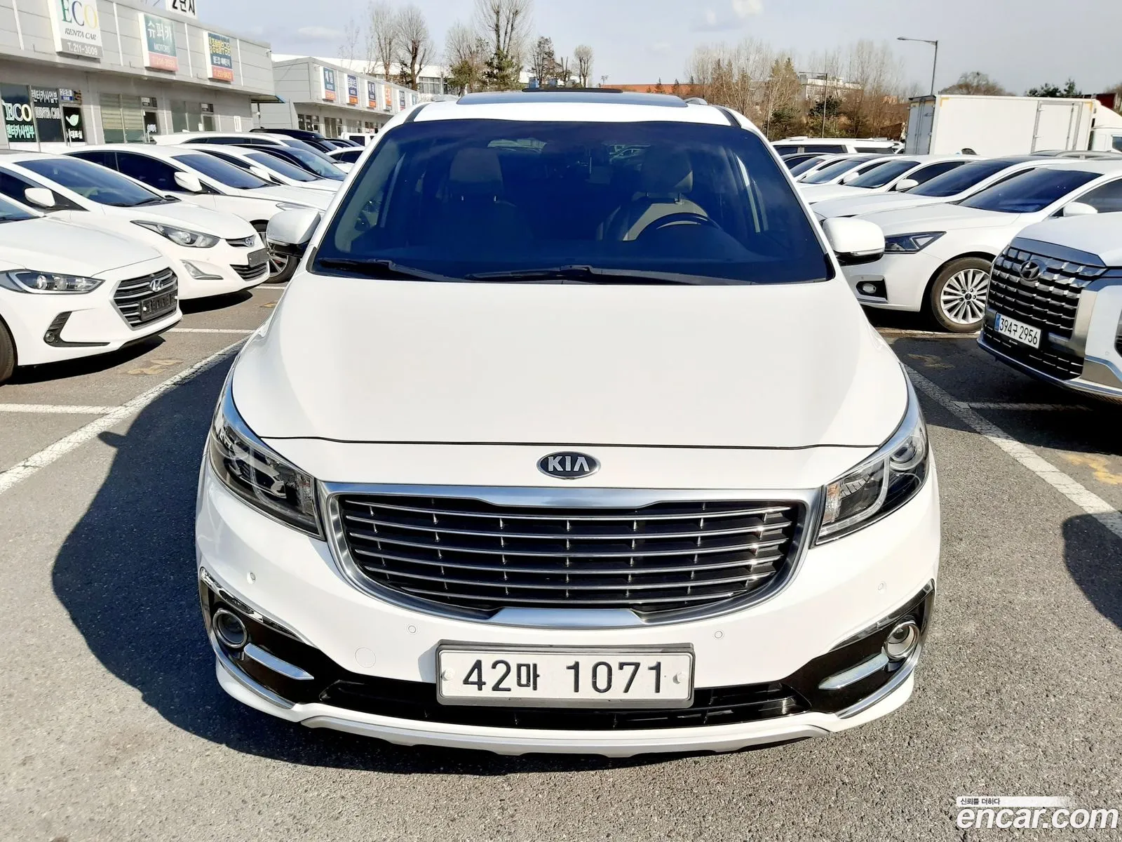 Kia Carnival 2014 — 4