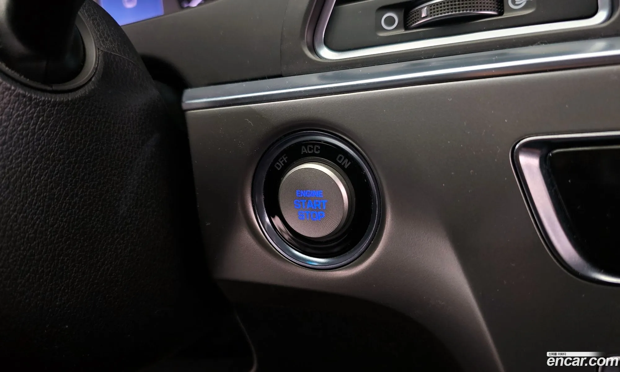 Hyundai LF Sonata Hybrid 2016 KMHE3411BHA049072 — 3
