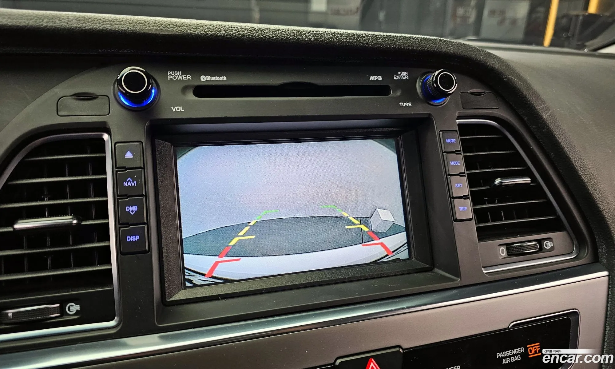 Hyundai LF Sonata Hybrid