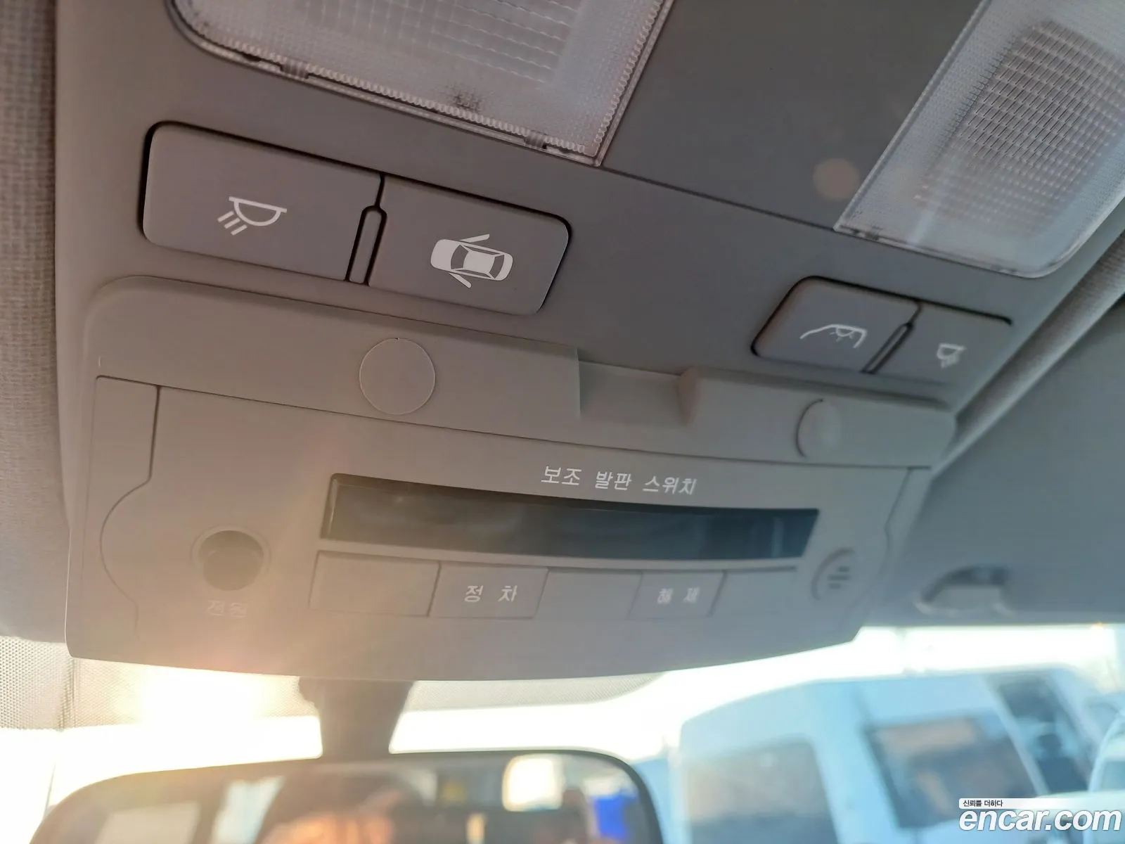 Hyundai Grand Starex 2020 — 15