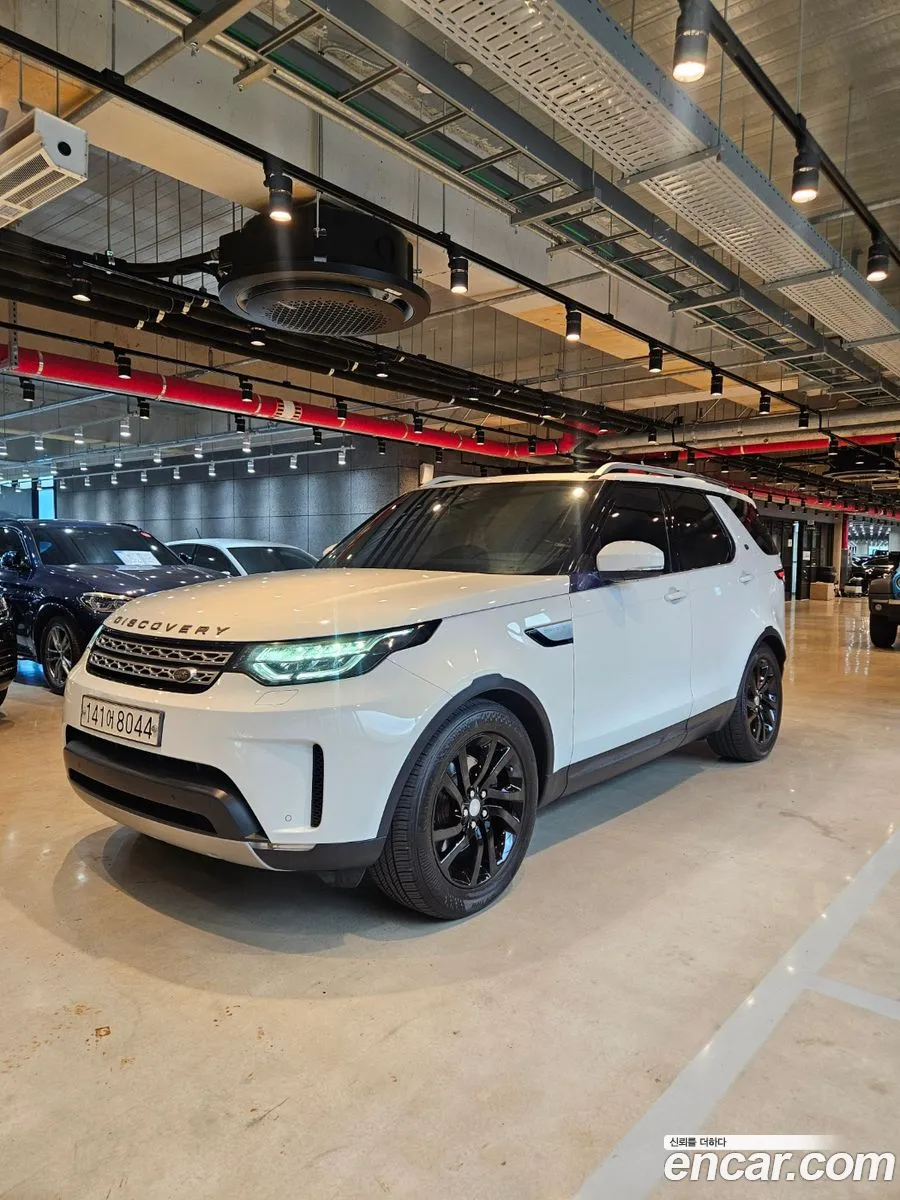Land Rover Discovery 5 2017 — 16